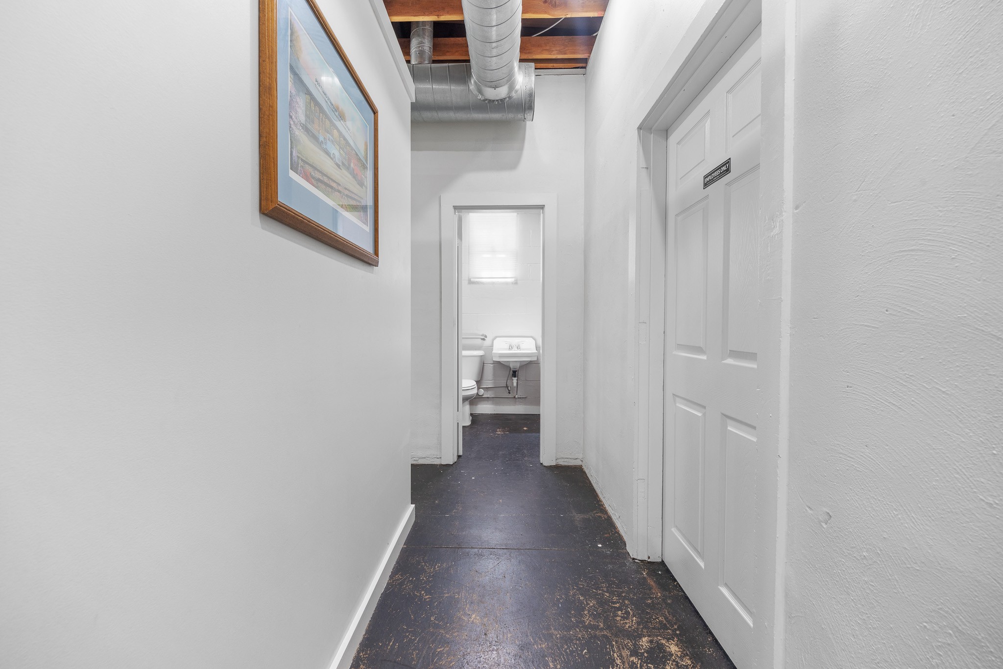 113 S Broadway St Property Photo 21