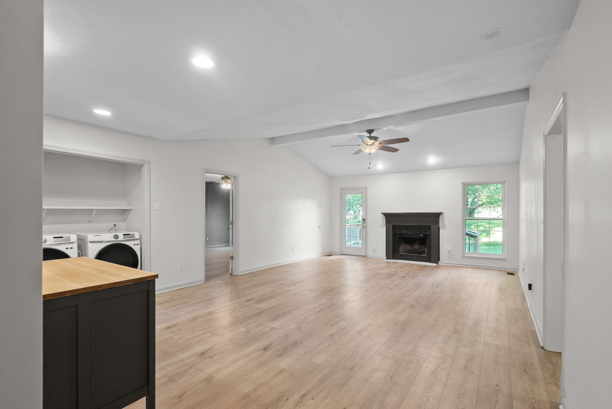 1972 Timberline Way Property Photo 6