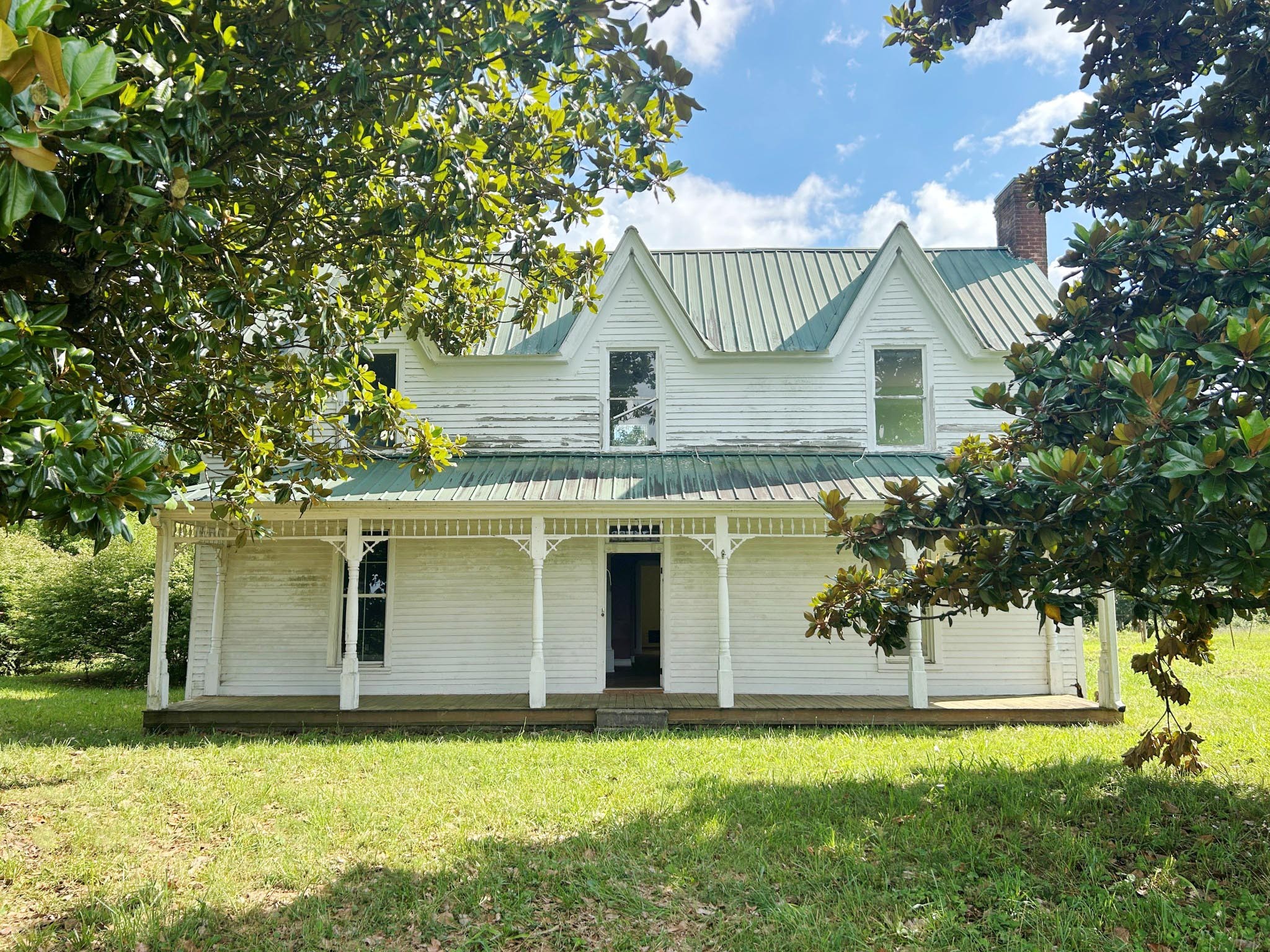 1076 Willis Mcginnis Rd Property Photo 1