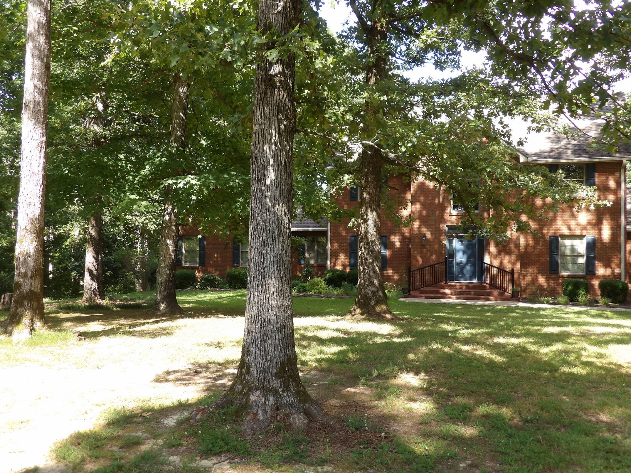 570 Gregson Pl Property Photo 9