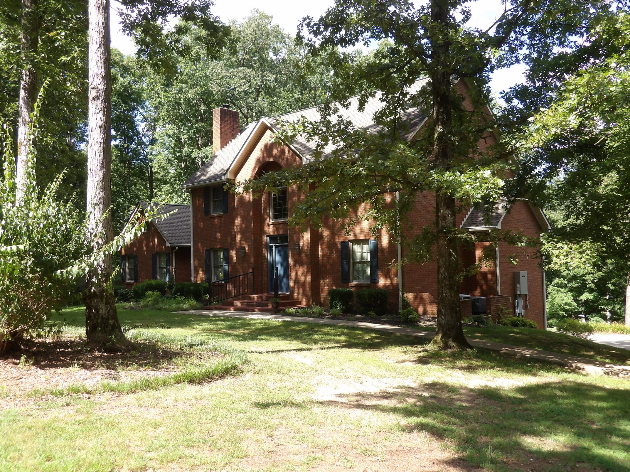 570 Gregson Pl Property Photo 11