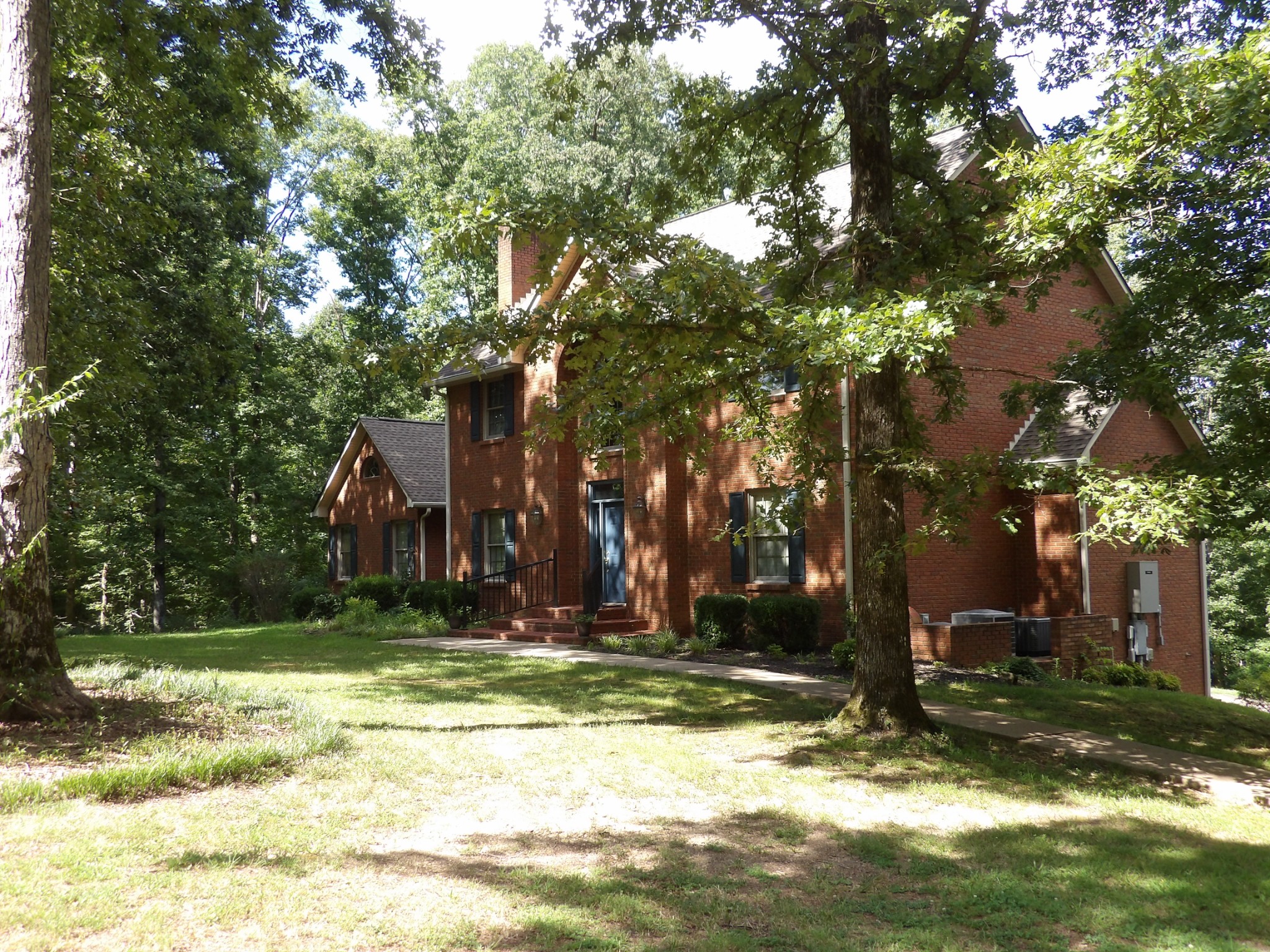 570 Gregson Pl Property Photo 12
