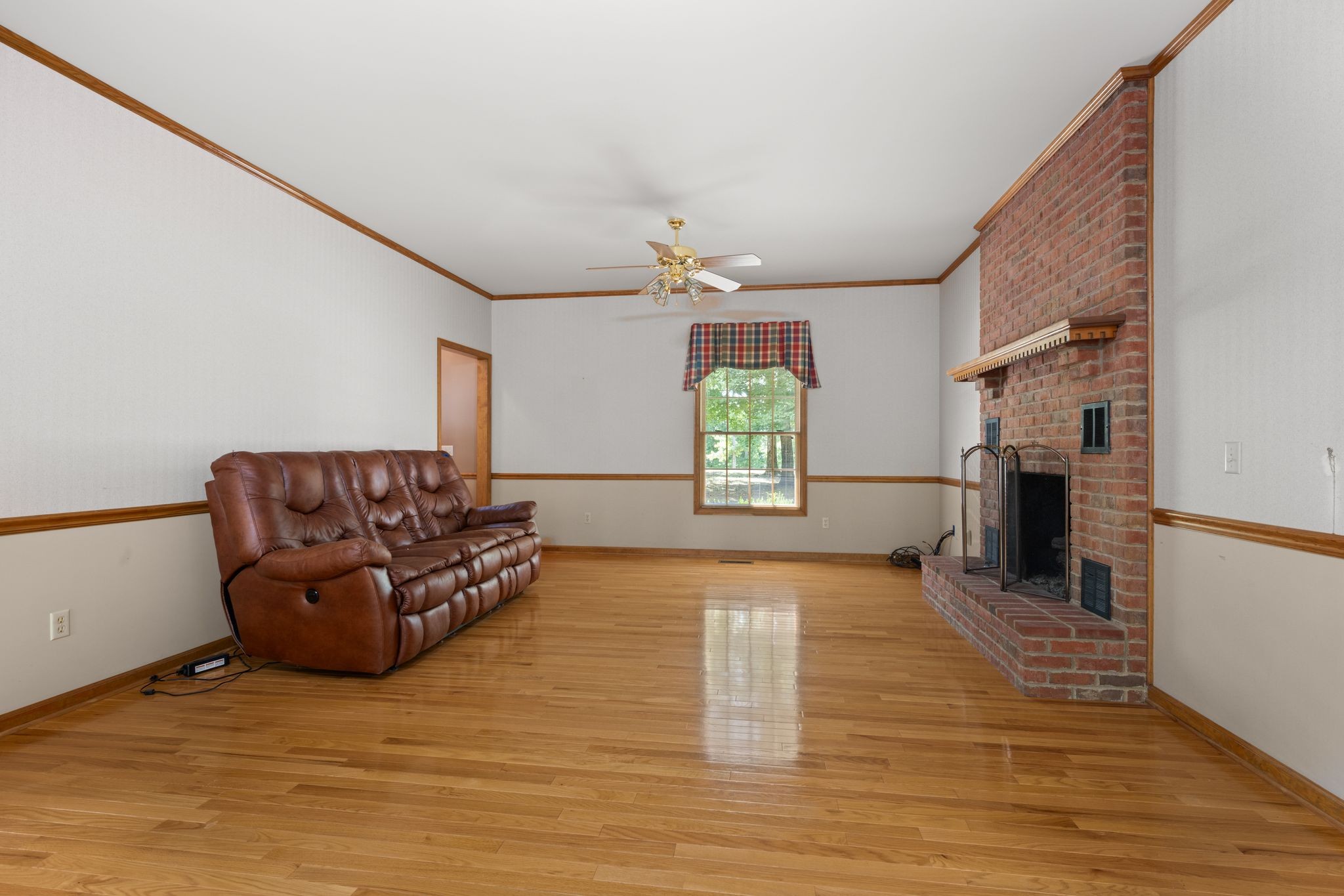 570 Gregson Pl Property Photo 31