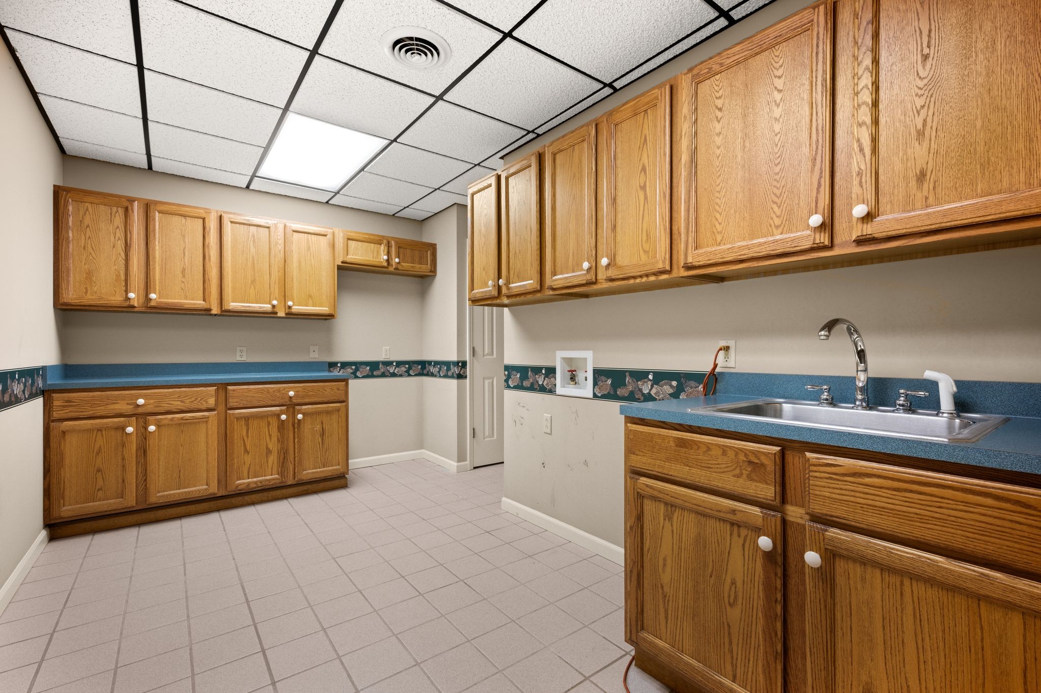 570 Gregson Pl Property Photo 63