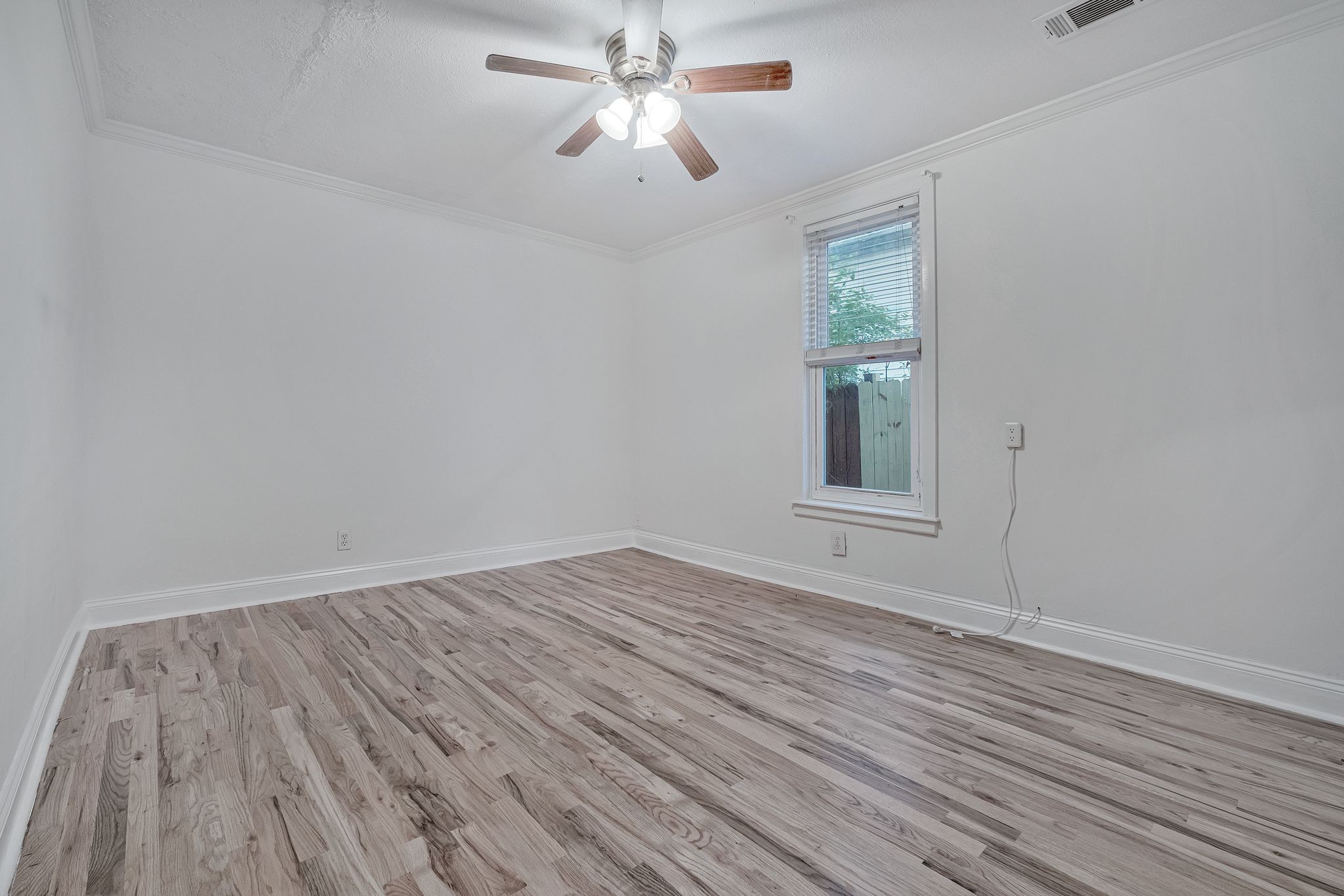 5109 Kentucky Ave Property Photo 15