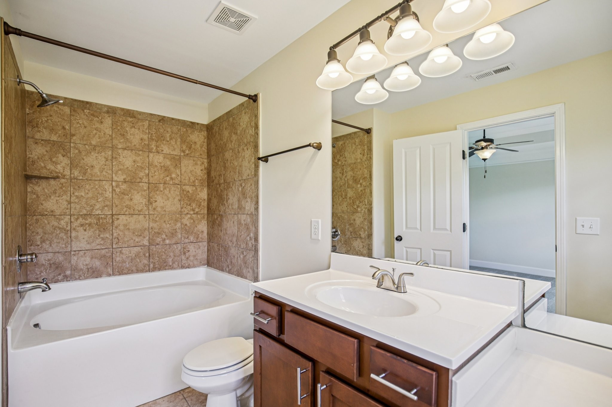 5560 Prada Dr Property Photo 24