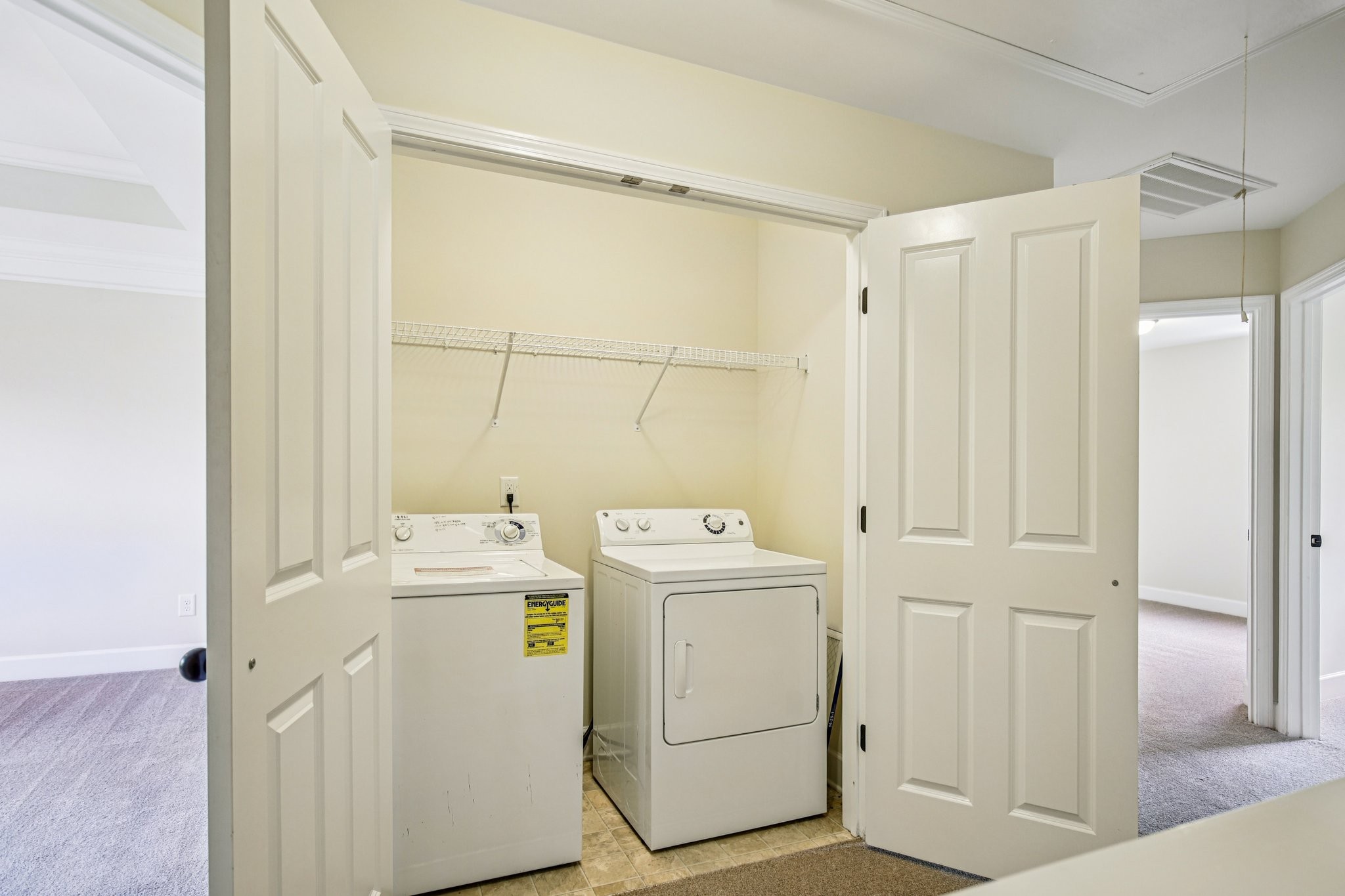 5560 Prada Dr Property Photo 33