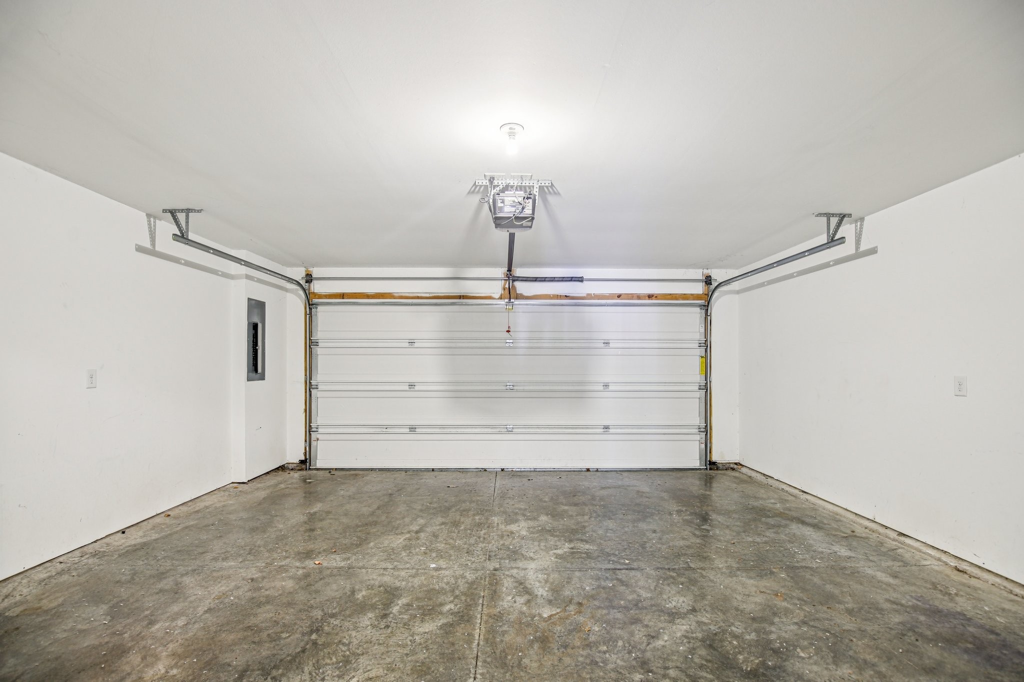 5560 Prada Dr Property Photo 41