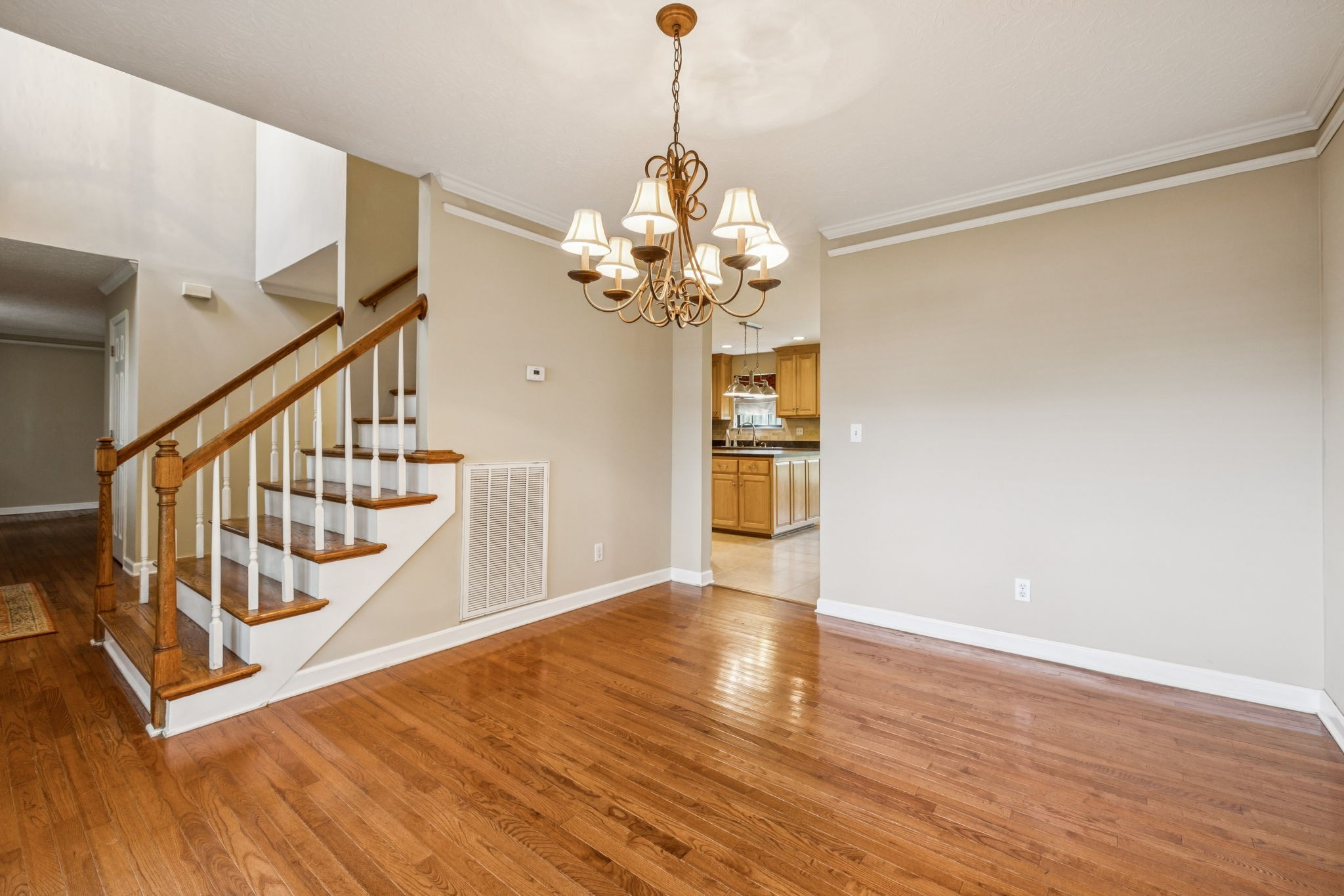 1422 Trailridge Cir Property Photo 10
