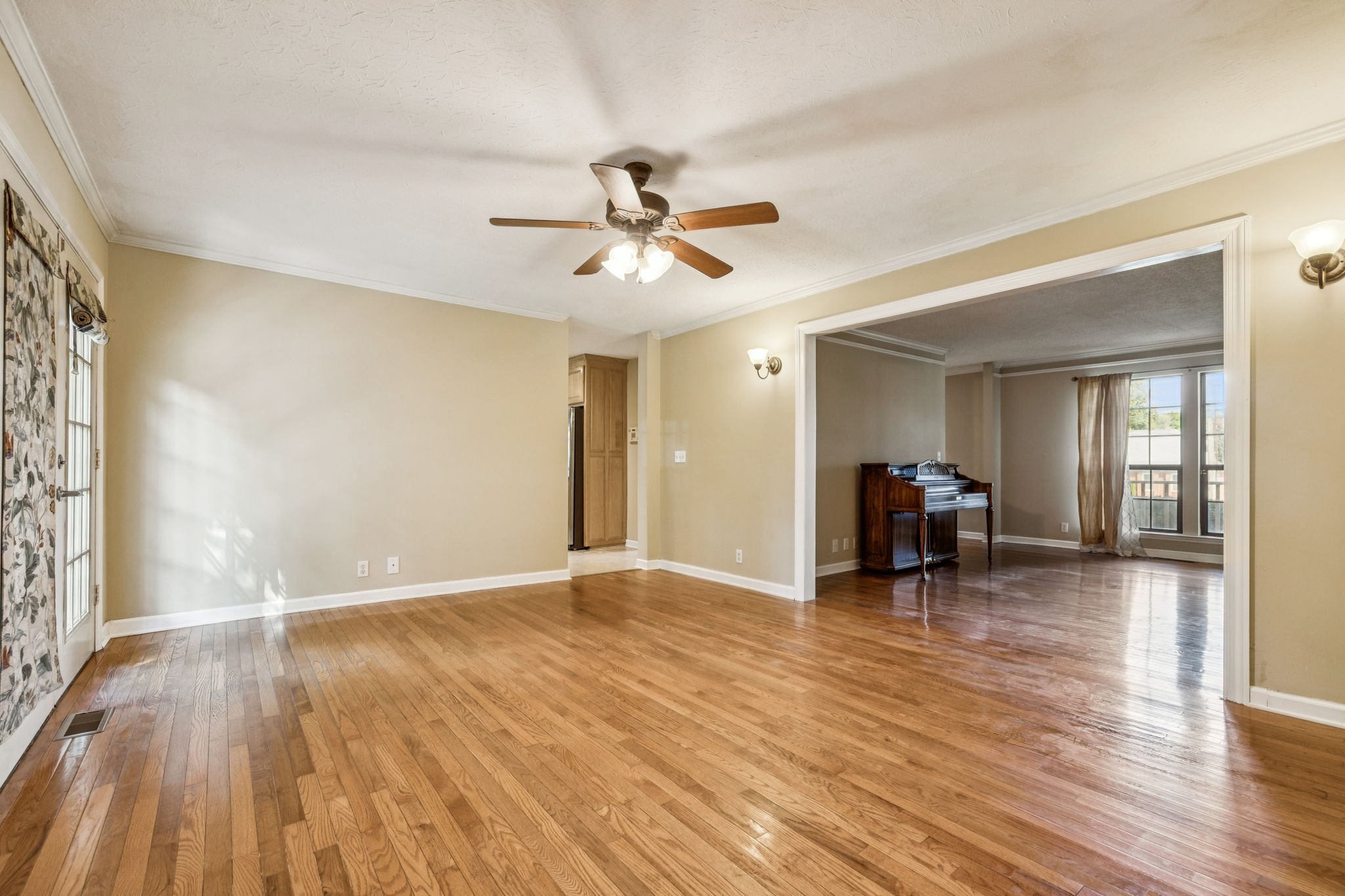 1422 Trailridge Cir Property Photo 17