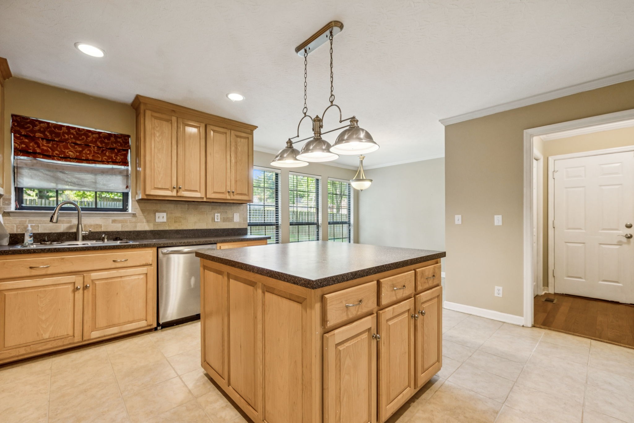 1422 Trailridge Cir Property Photo 22