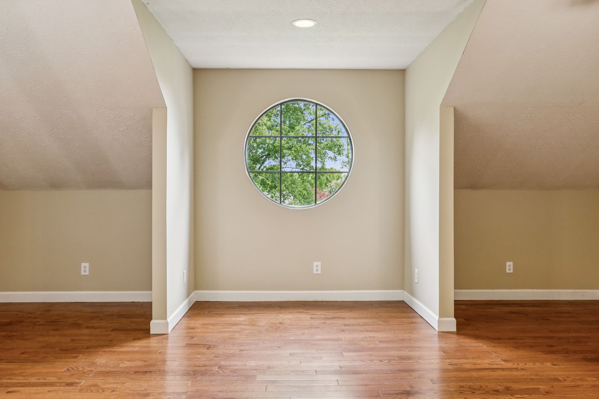 1422 Trailridge Cir Property Photo 34