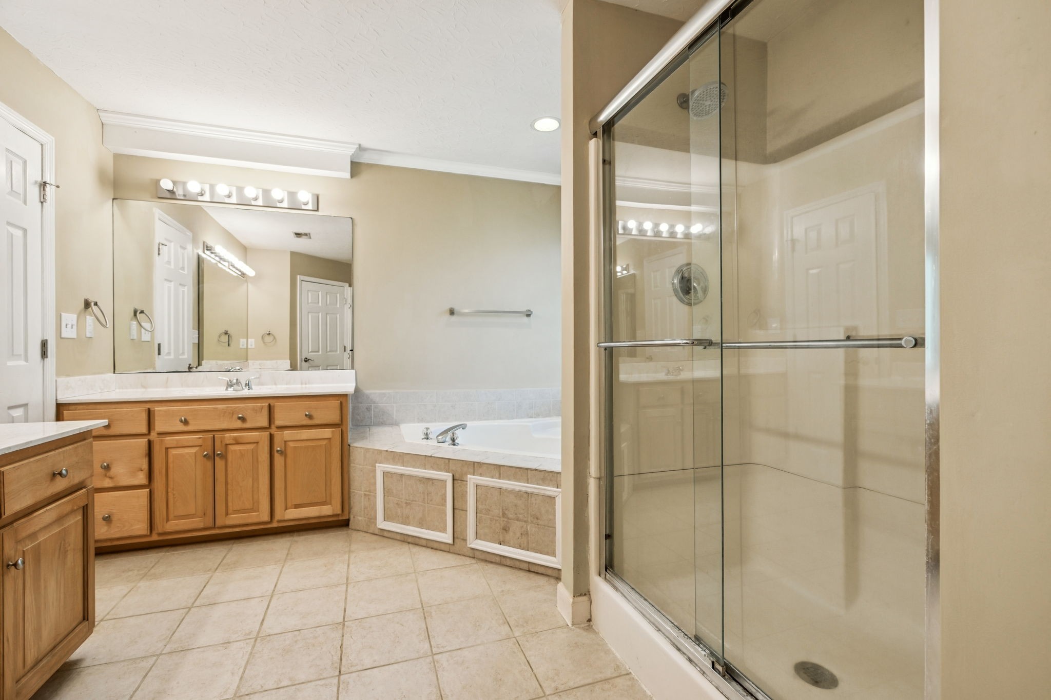 1422 Trailridge Cir Property Photo 49