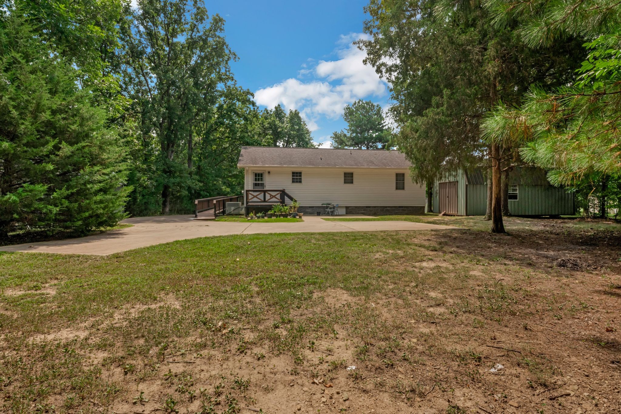 610 Old Stewart Rd Property Photo 21