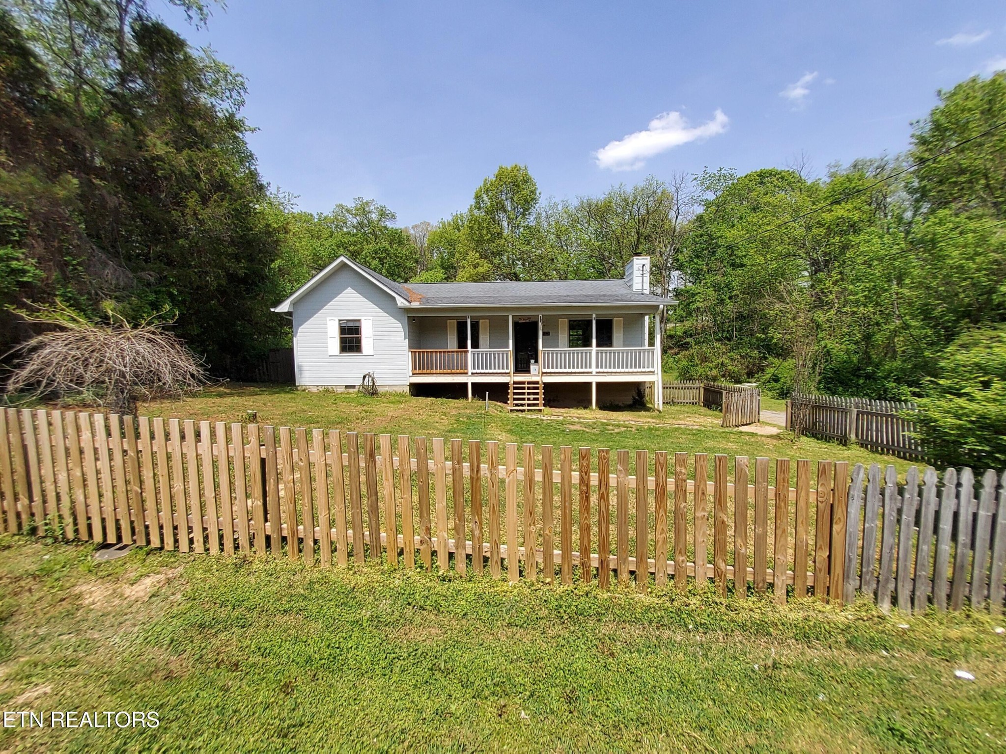 1228 Payne School Drive Property Photo 3