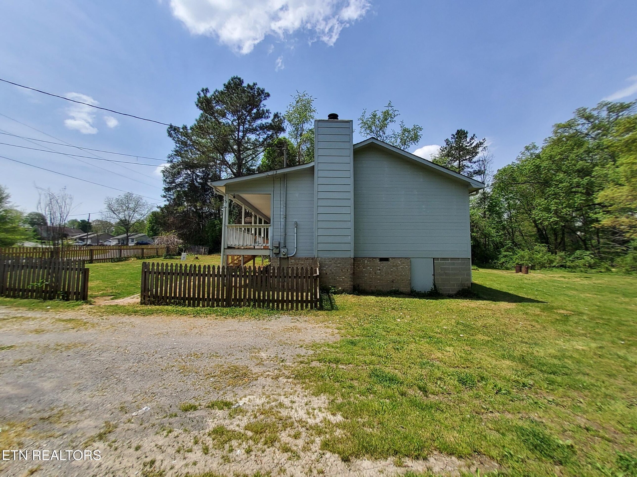 1228 Payne School Drive Property Photo 5
