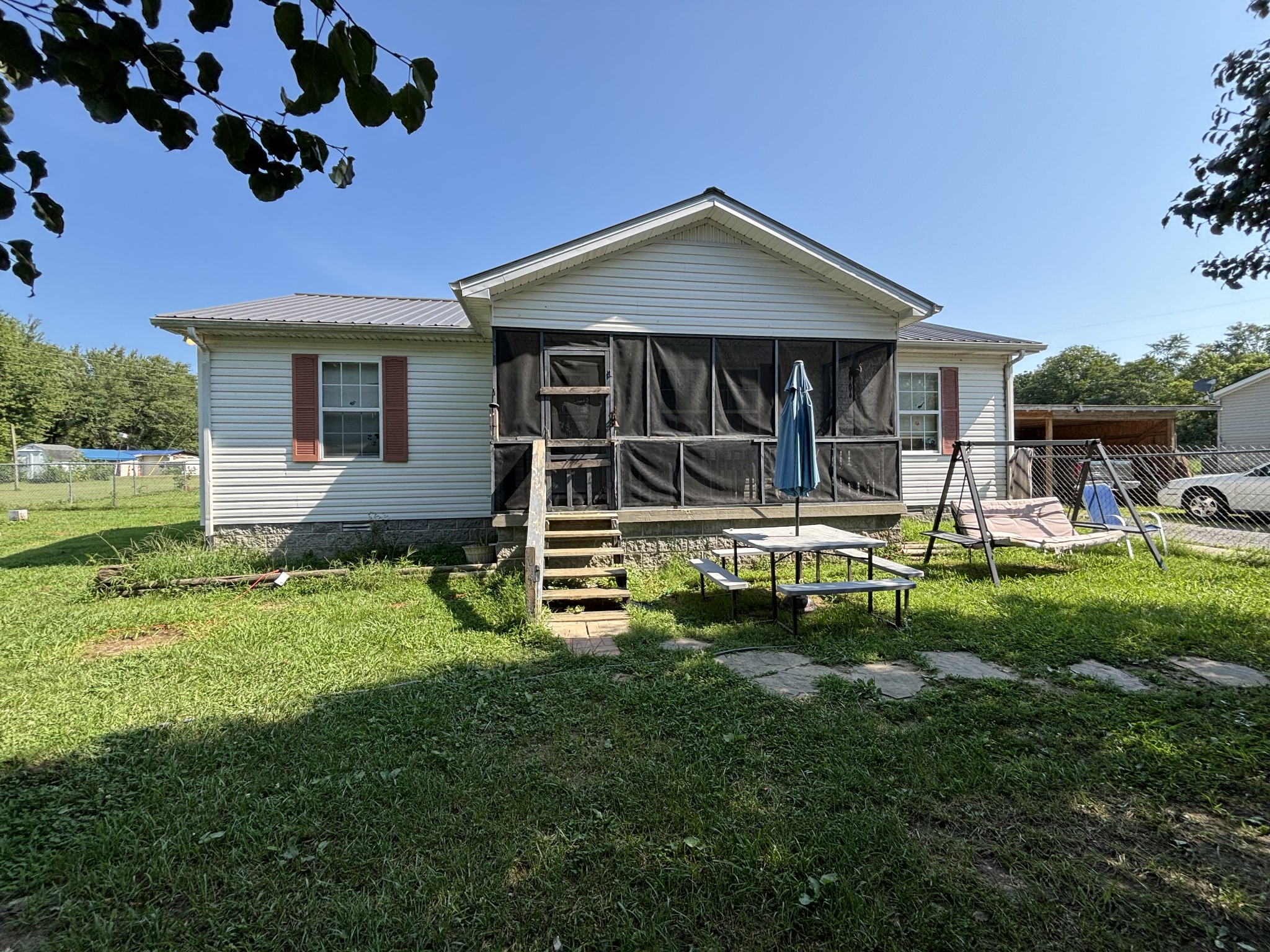 3185 Edwards Ln Property Photo 1