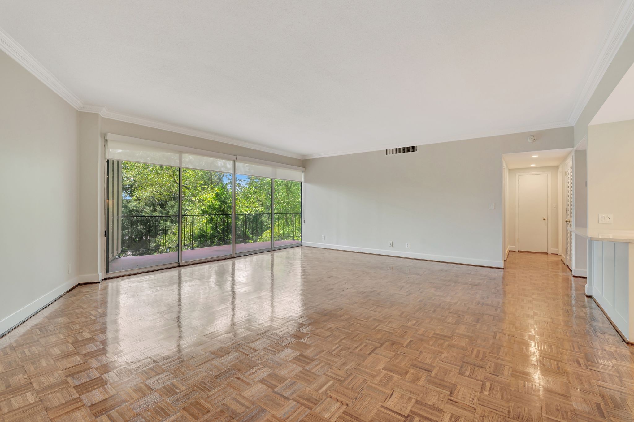 4215 Harding Pike Property Photo 5