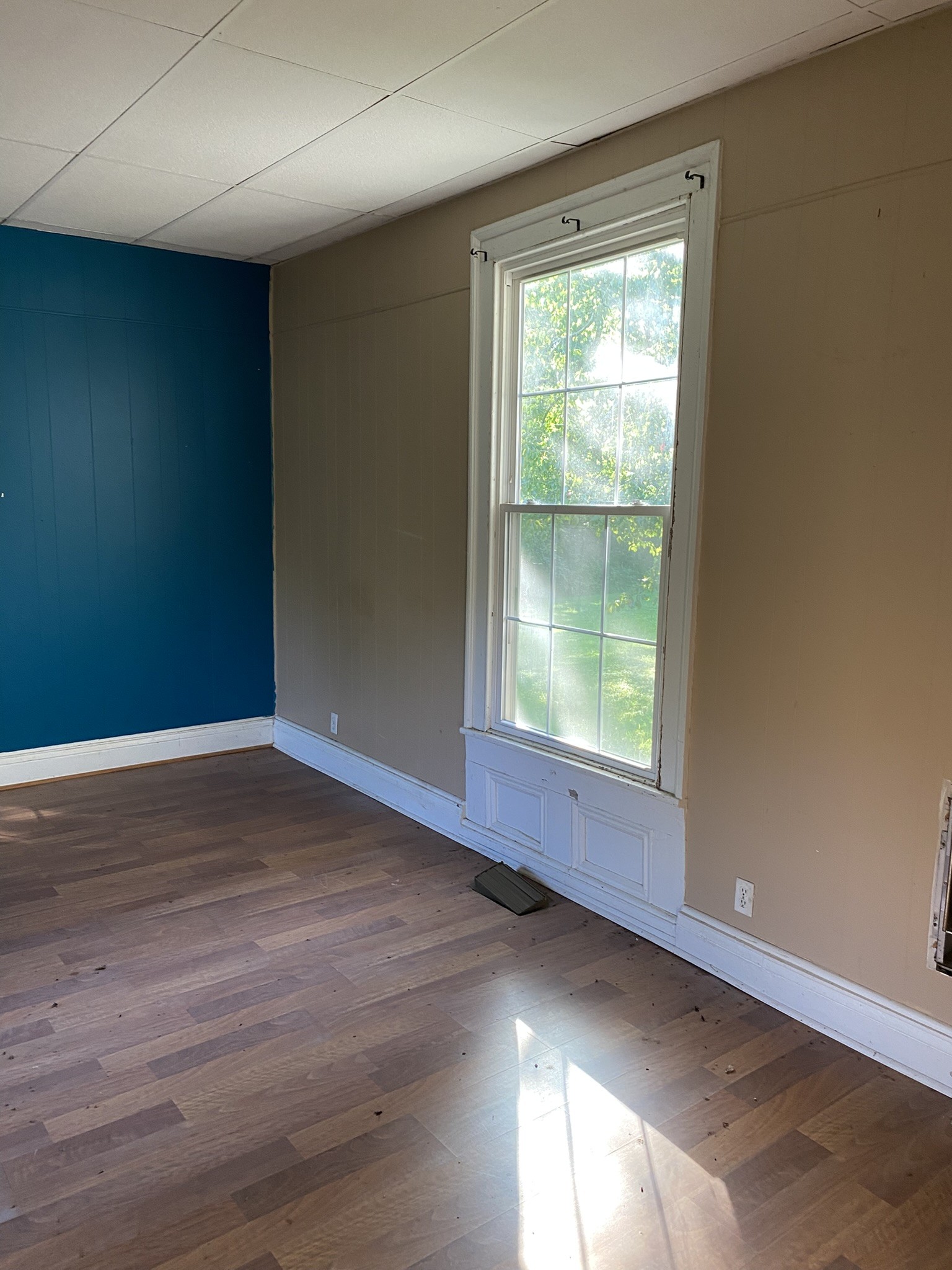 972 Fall River Rd Property Photo 16