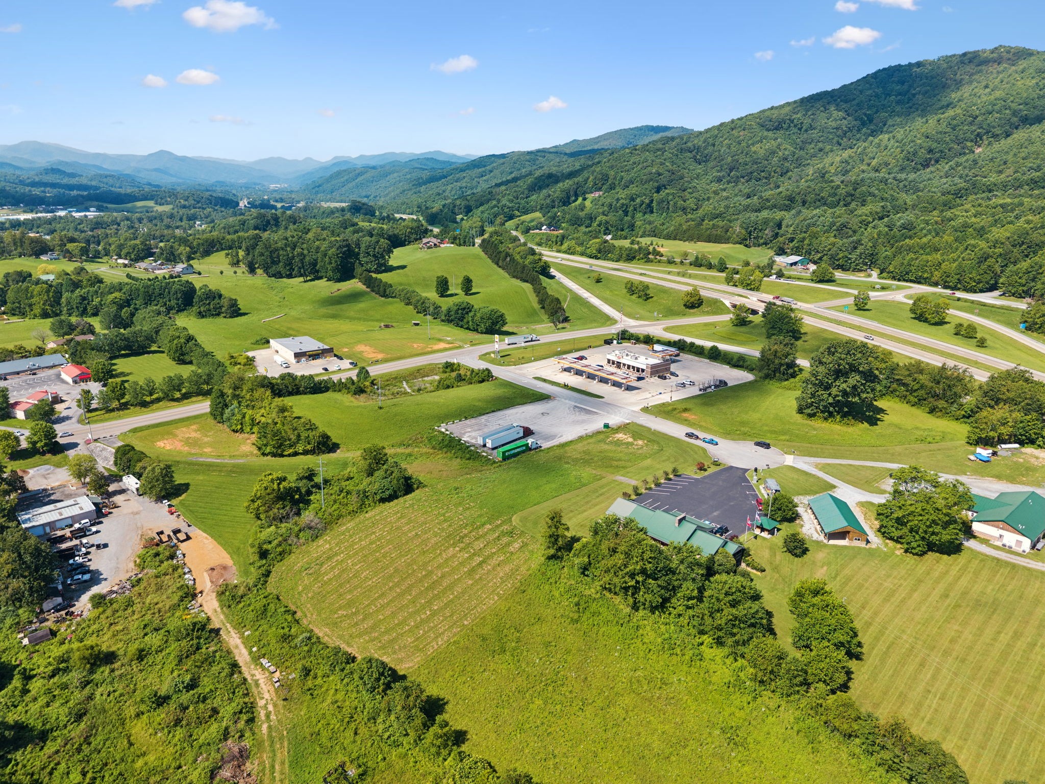 104 Unicoi Village Pl Property Photo 13