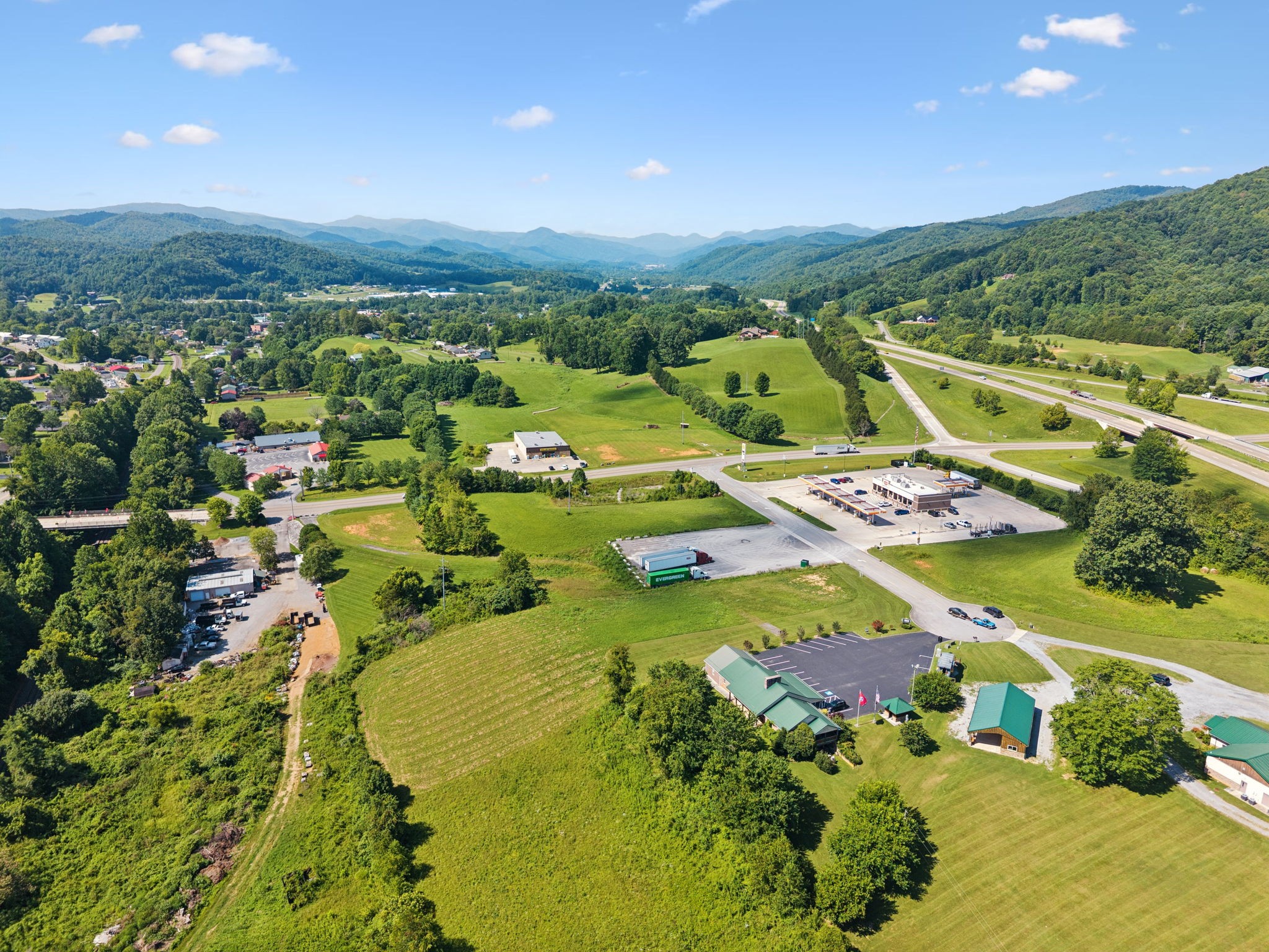 104 Unicoi Village Pl Property Photo 14