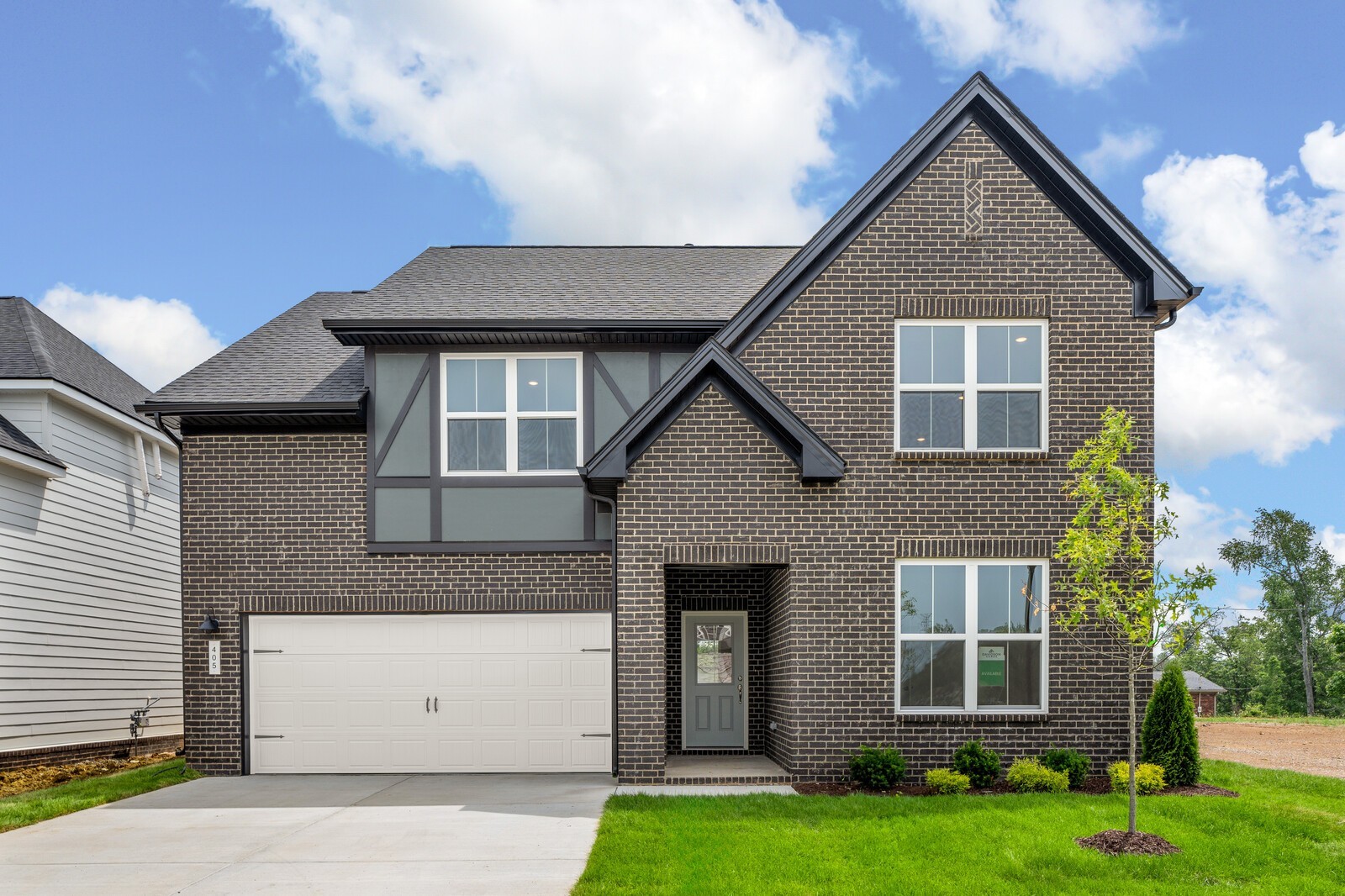 405 Old Spring Ln