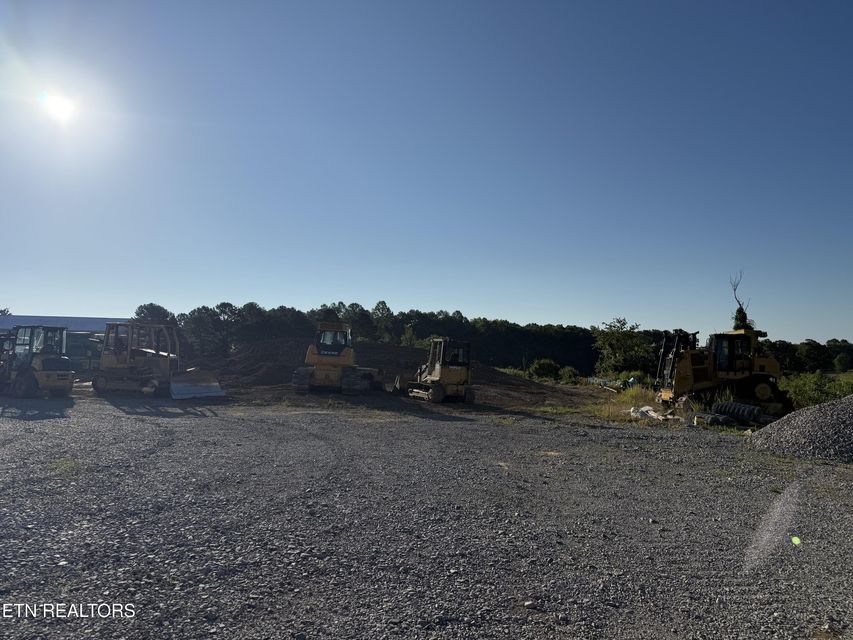 2897 S York Hwy Property Photo 16