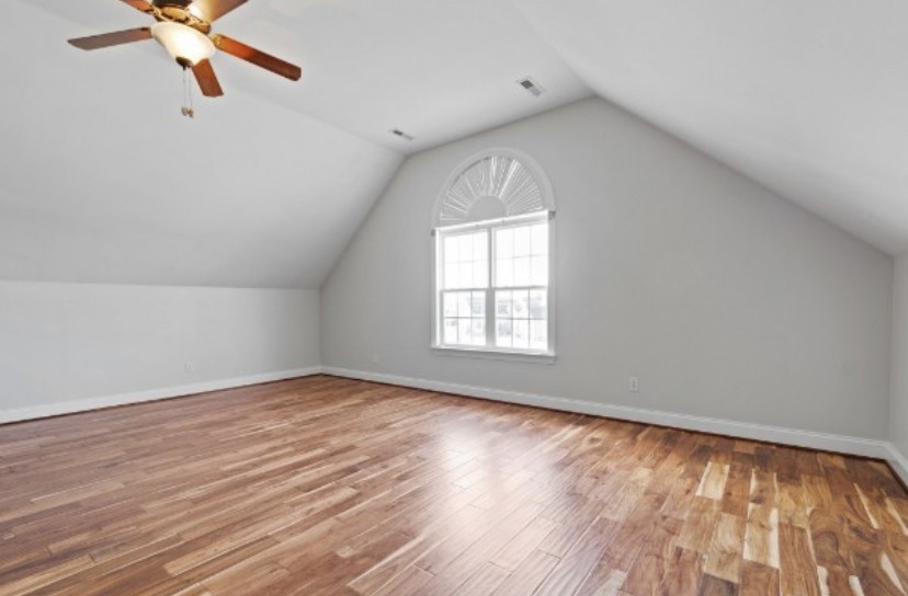 301 Chamblee Ct Property Photo 24