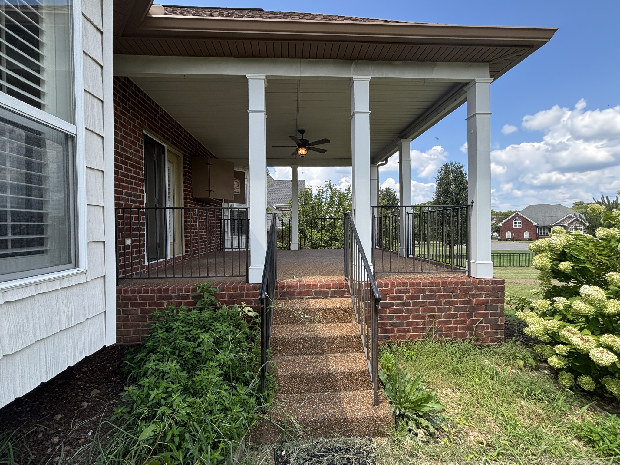 301 Chamblee Ct Property Photo 42