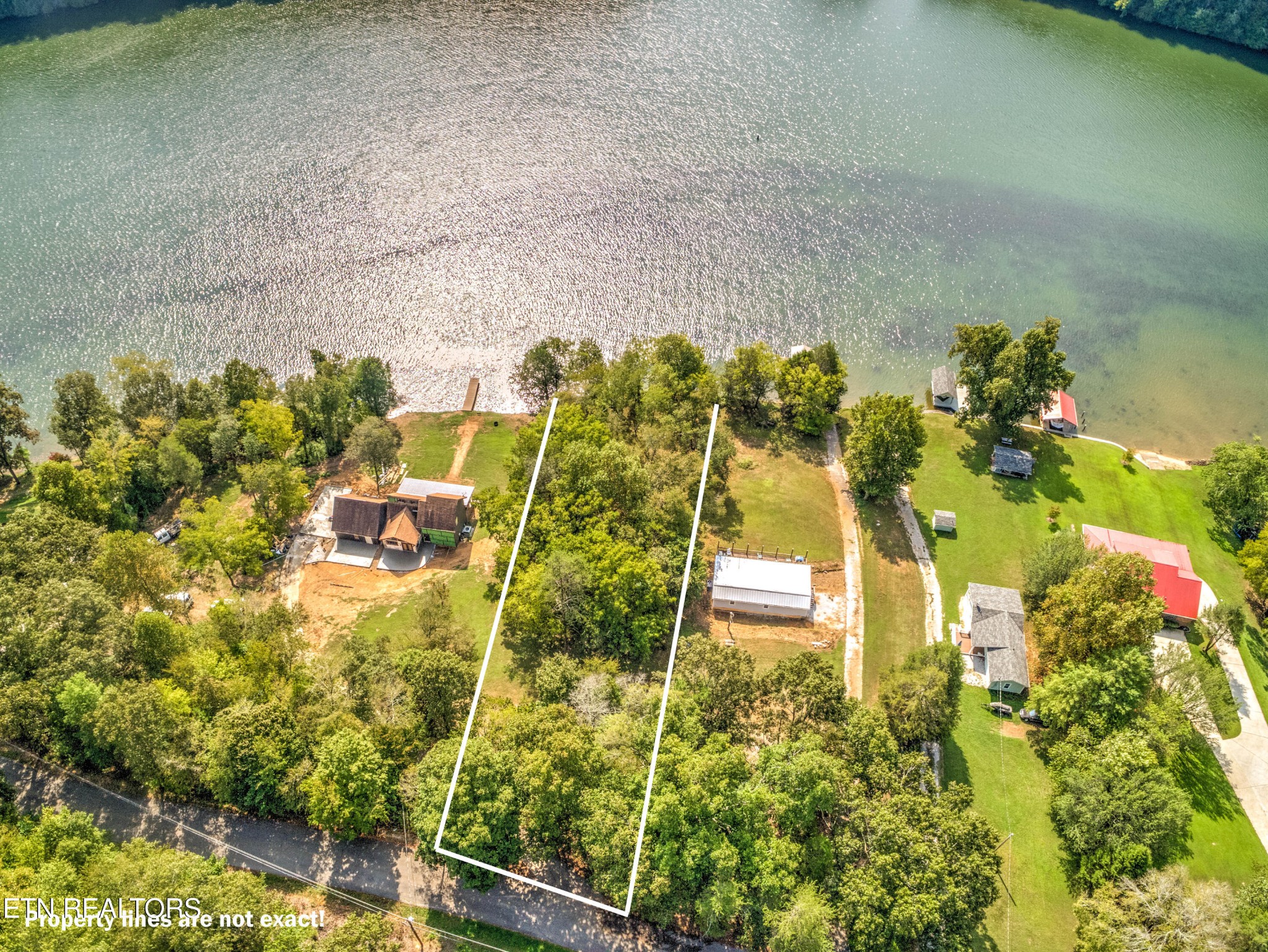 410 Lakecrest Drive Property Photo 1