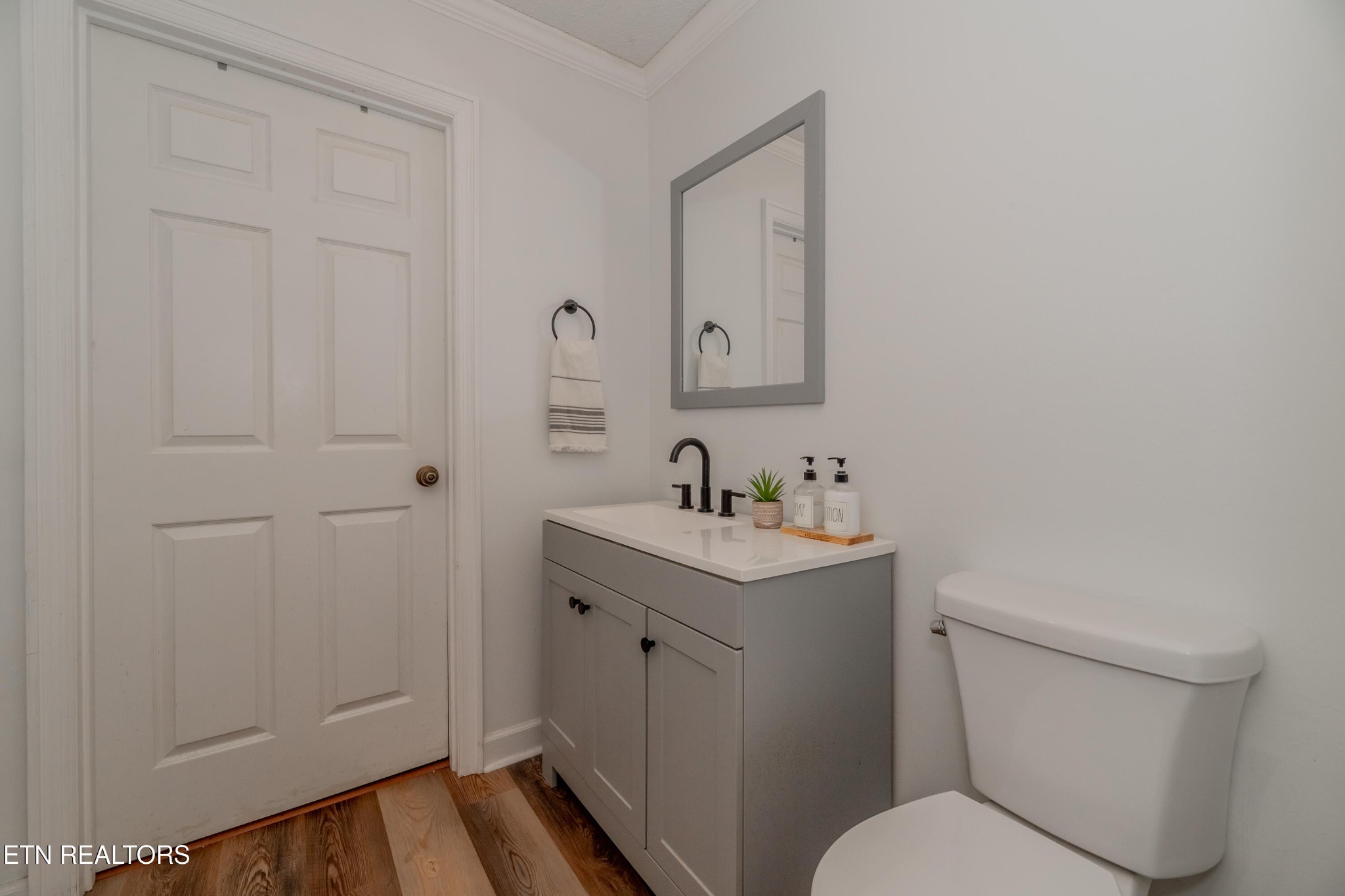 1200 River Oaks Drive Property Photo 27