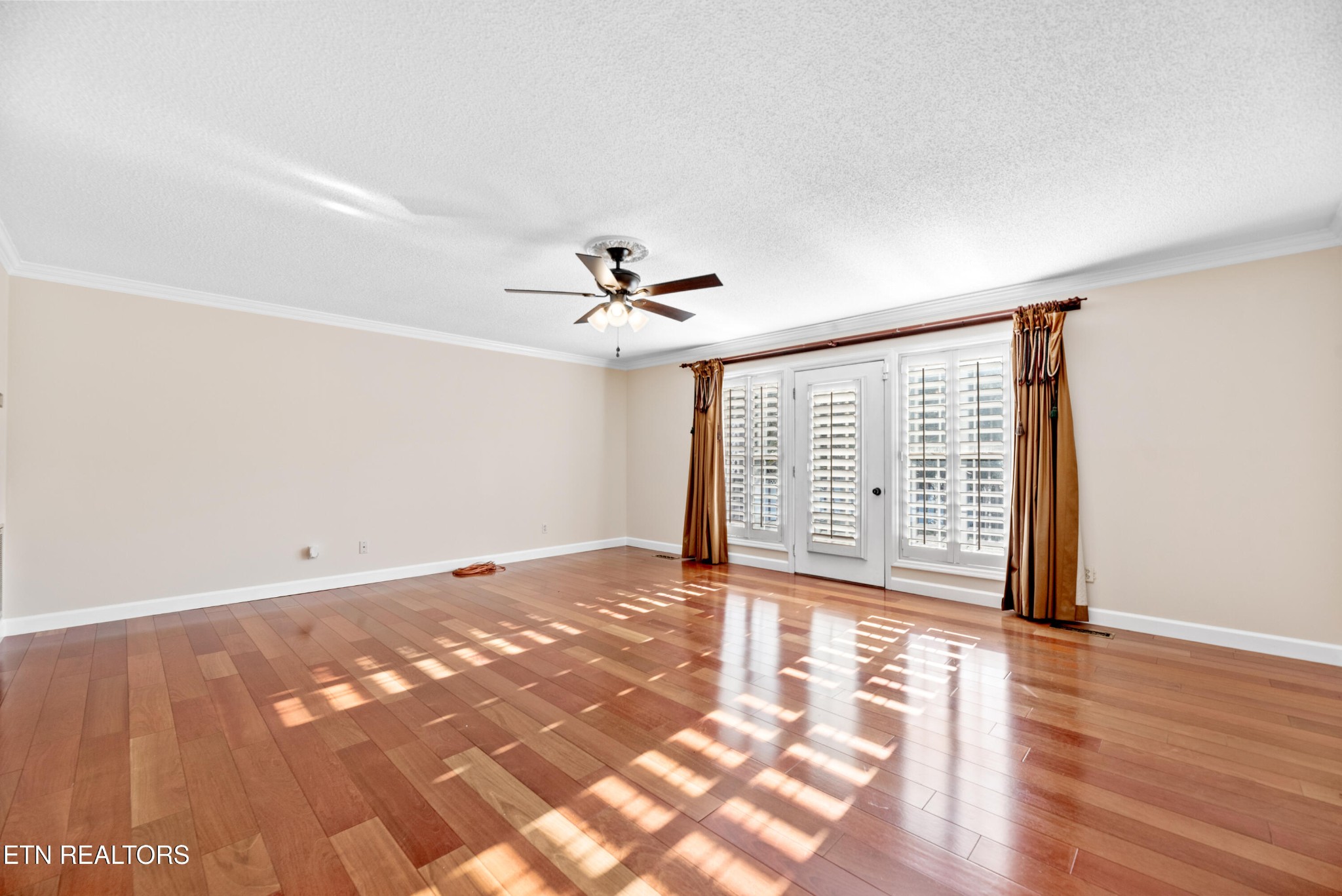 1244 River Oaks Drive Property Photo 6