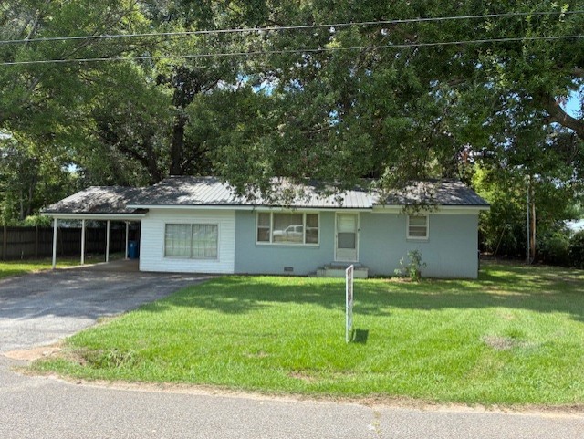 220 S Branch St Property Photo 1