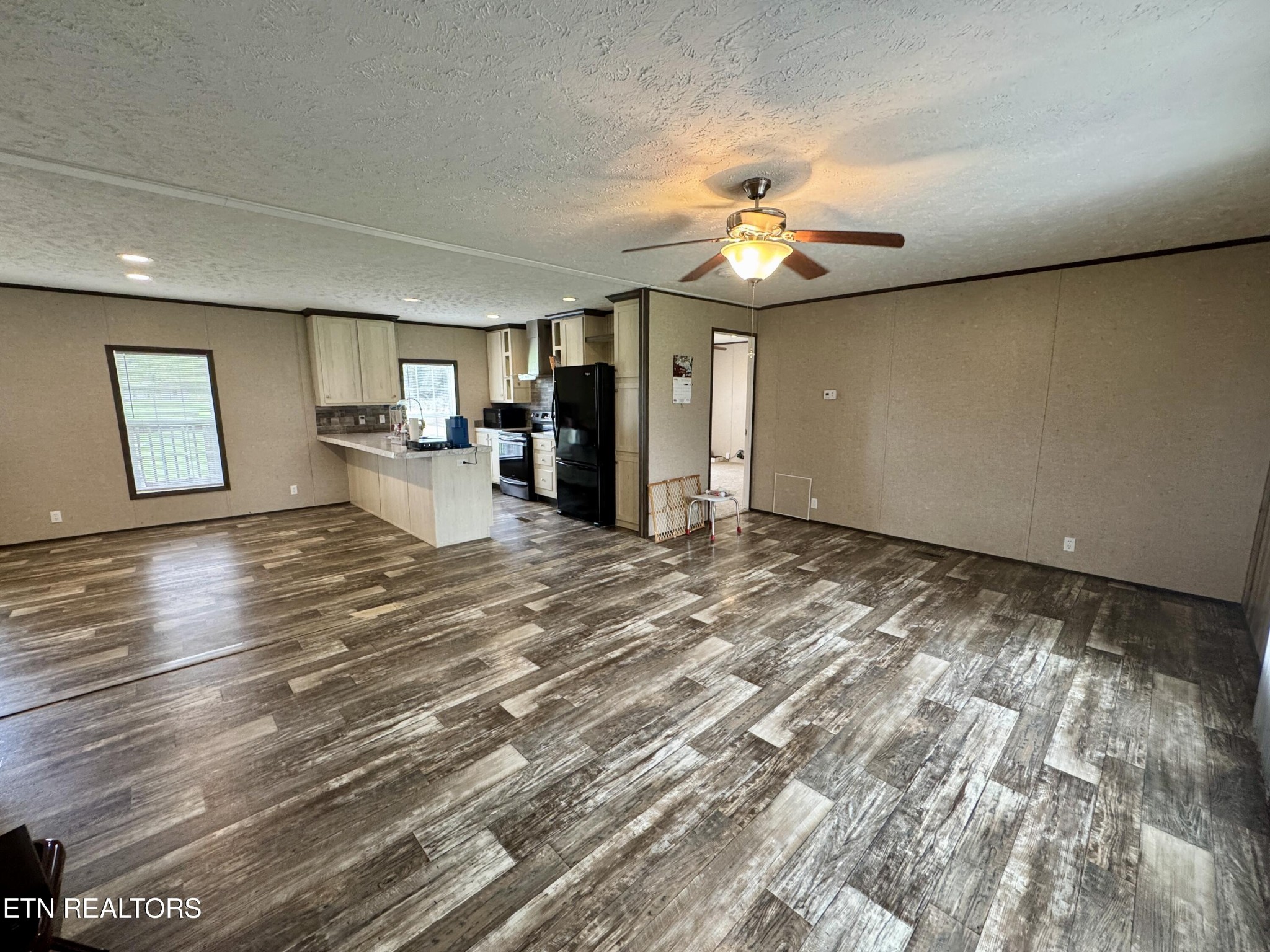2959 Pomona Rd Property Photo 16