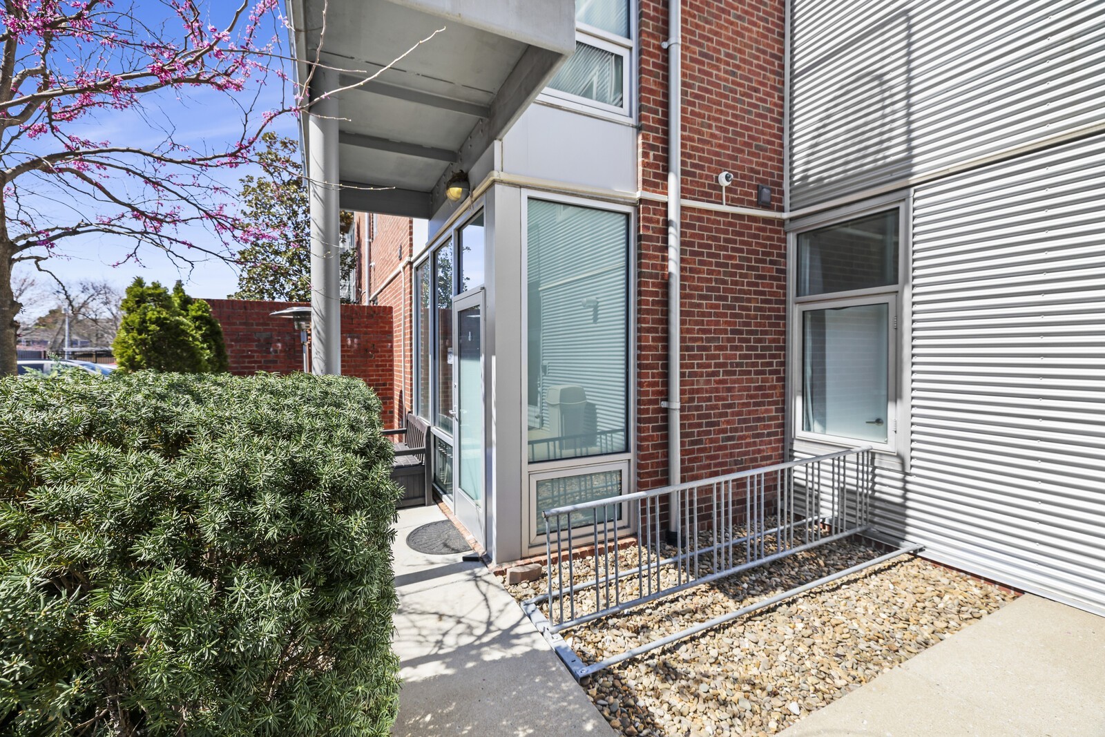 926 Woodland St Property Photo 1