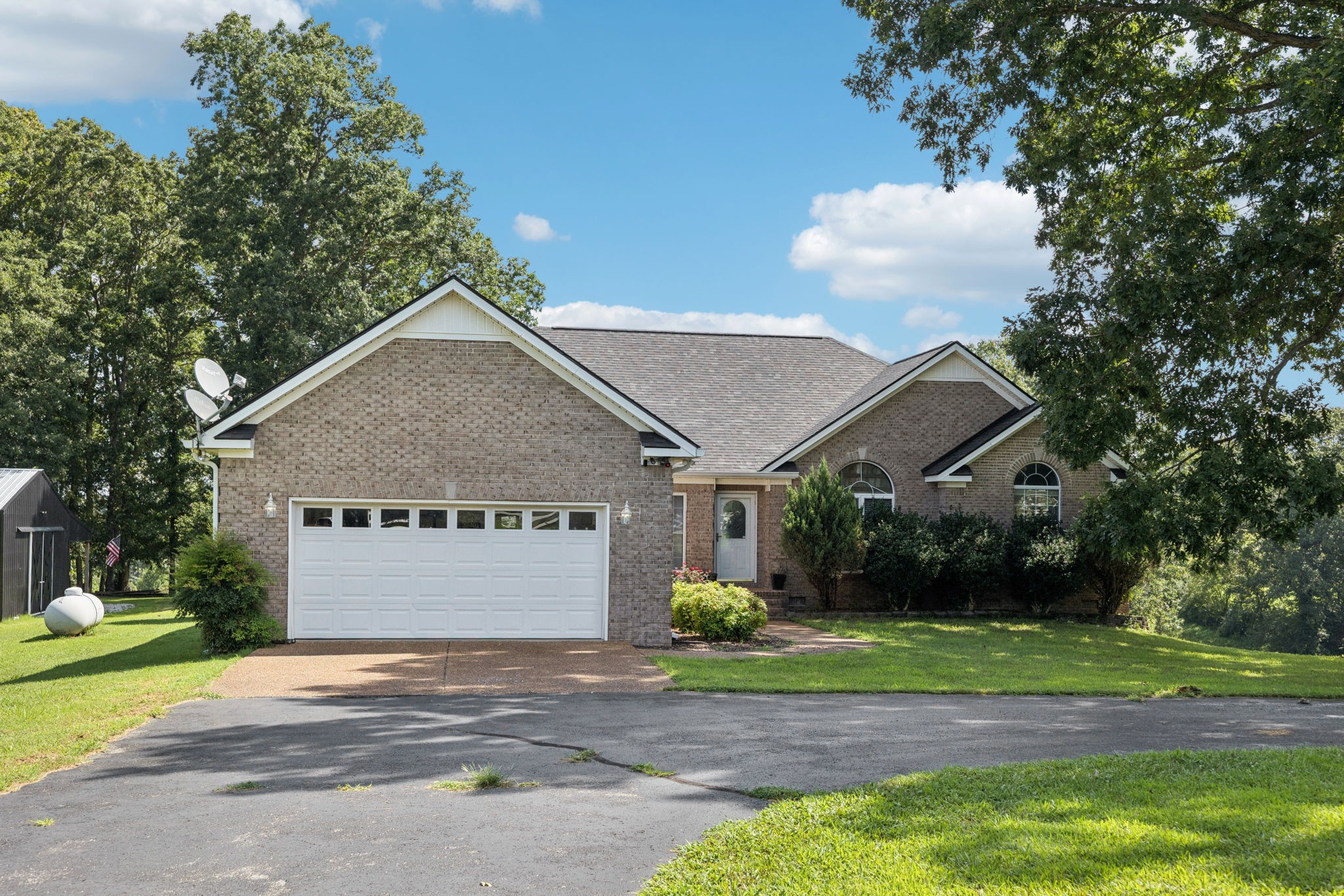 6036 New Highway 7