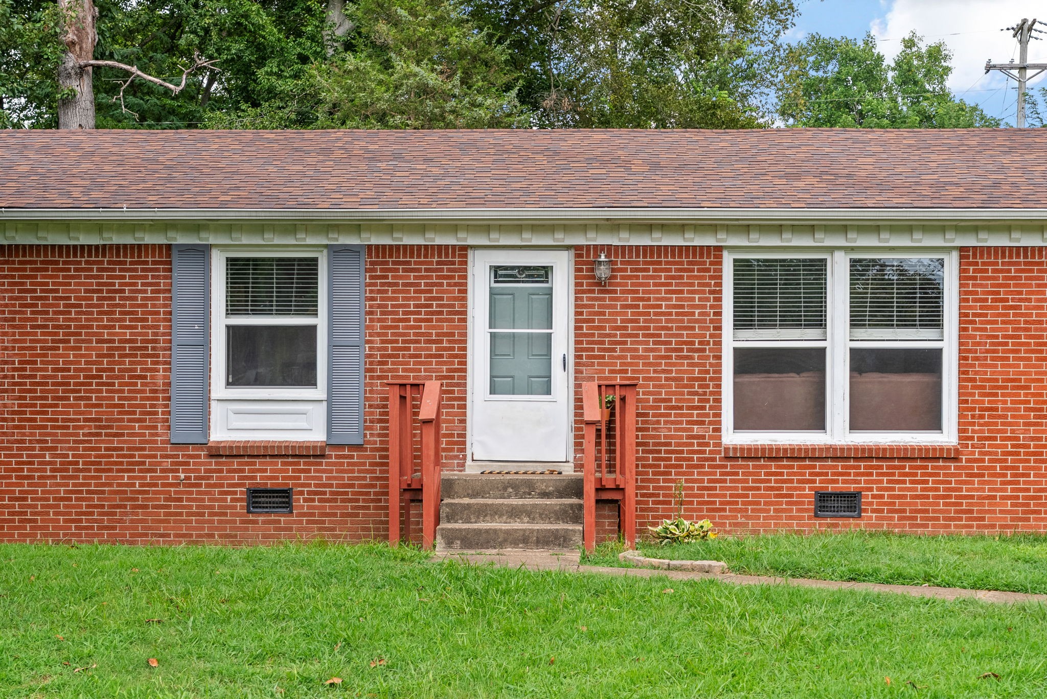 507 Howell Dr Property Photo 3