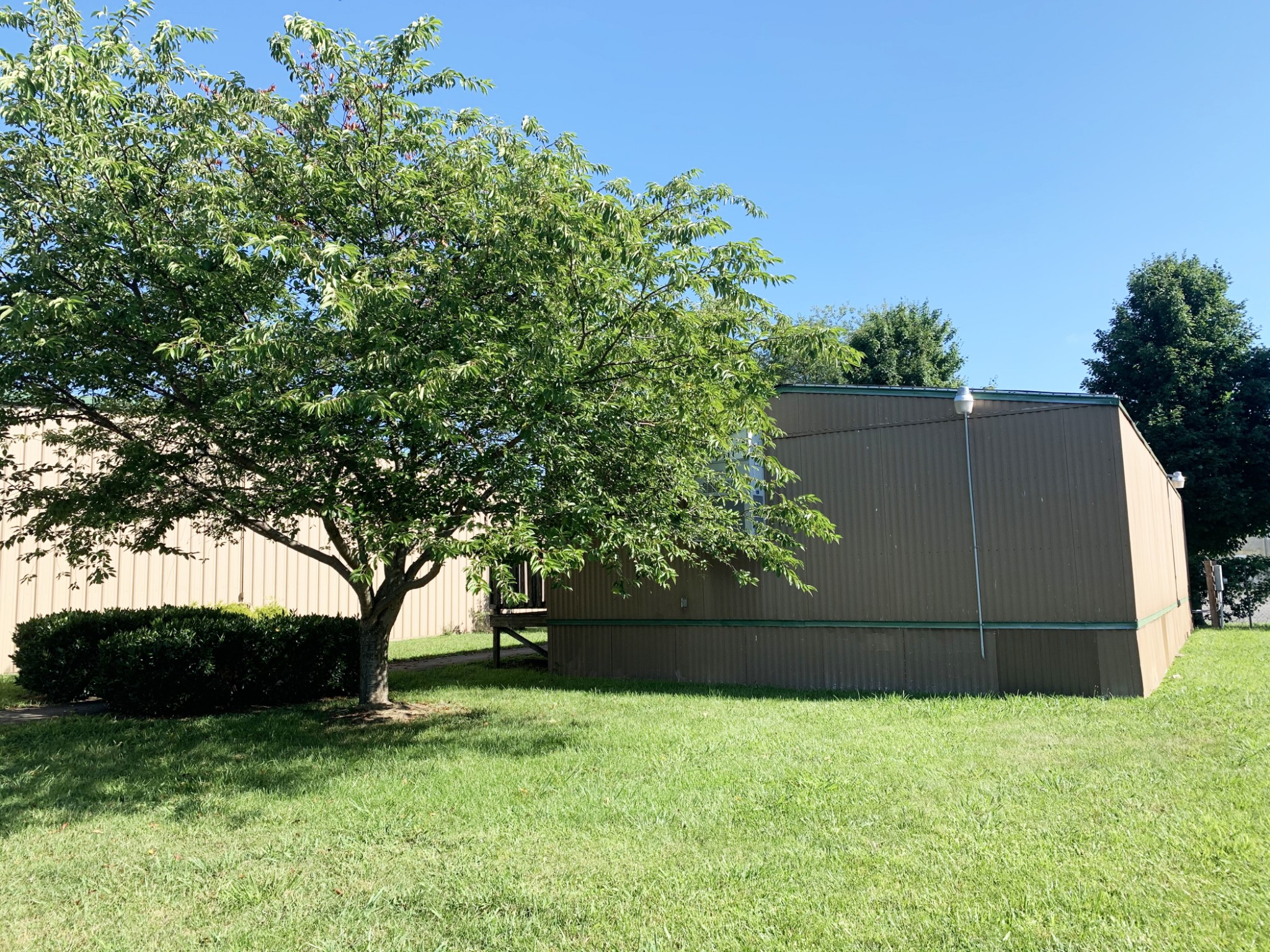 1639 Middle Tennessee Blvd Property Photo 2