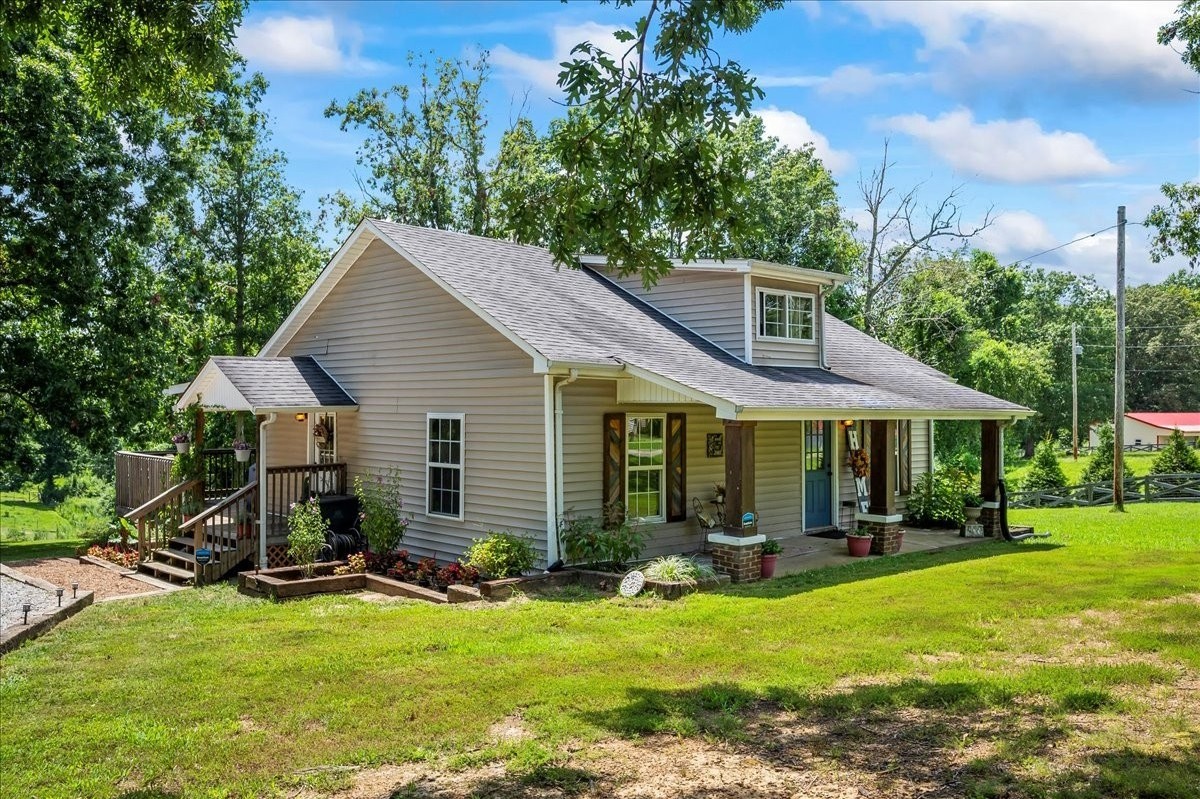 1748 Bandy Rd Property Photo 1