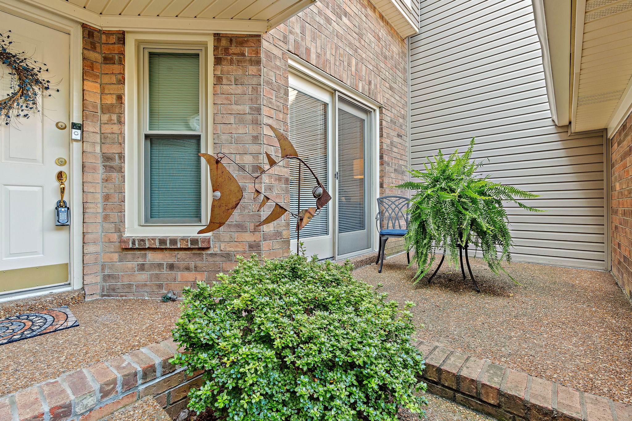 522 Belair Way Property Photo 3