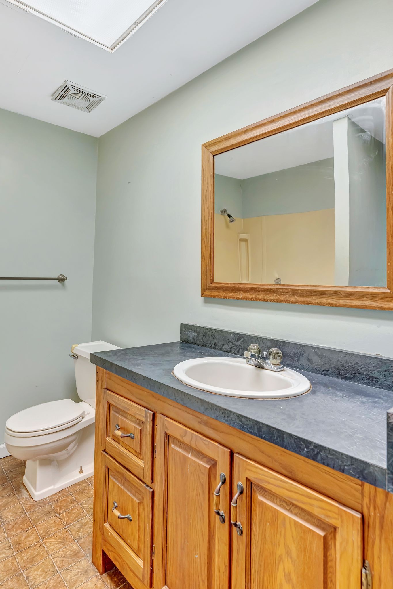 313 W Kingston Springs Rd Property Photo 17