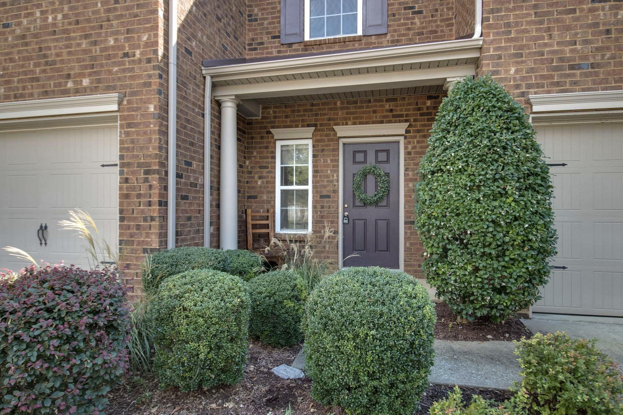 1065 Ashmore Dr Property Photo 1