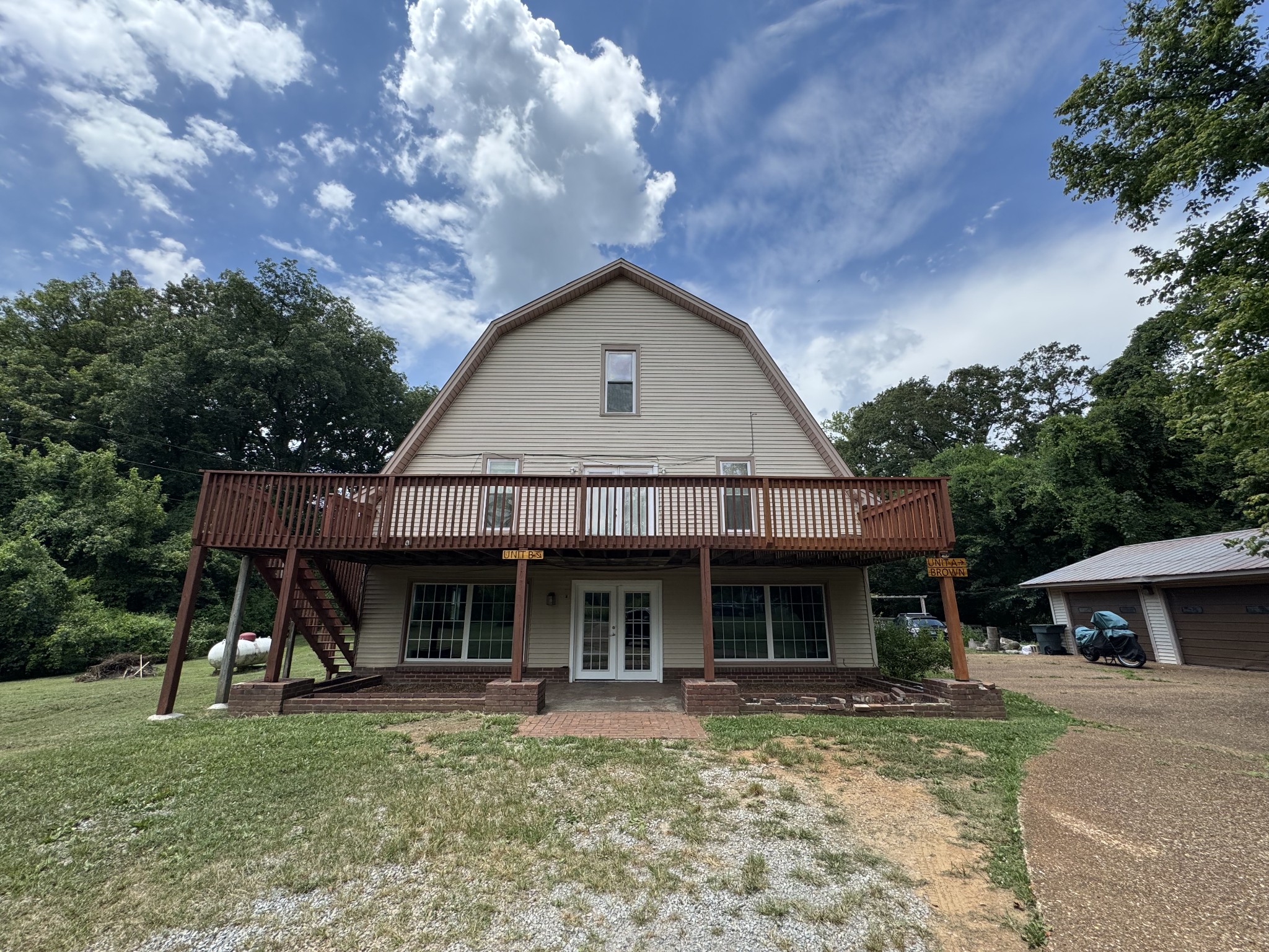 1221 Johns Rd Property Photo 1