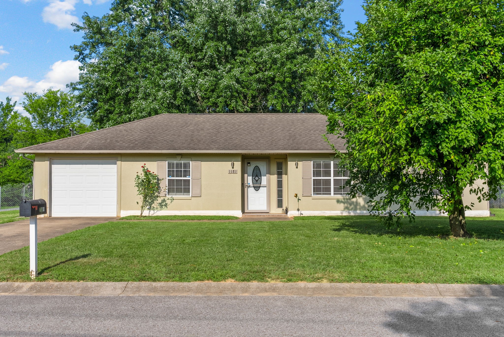 1181 Max Ct Property Photo 1