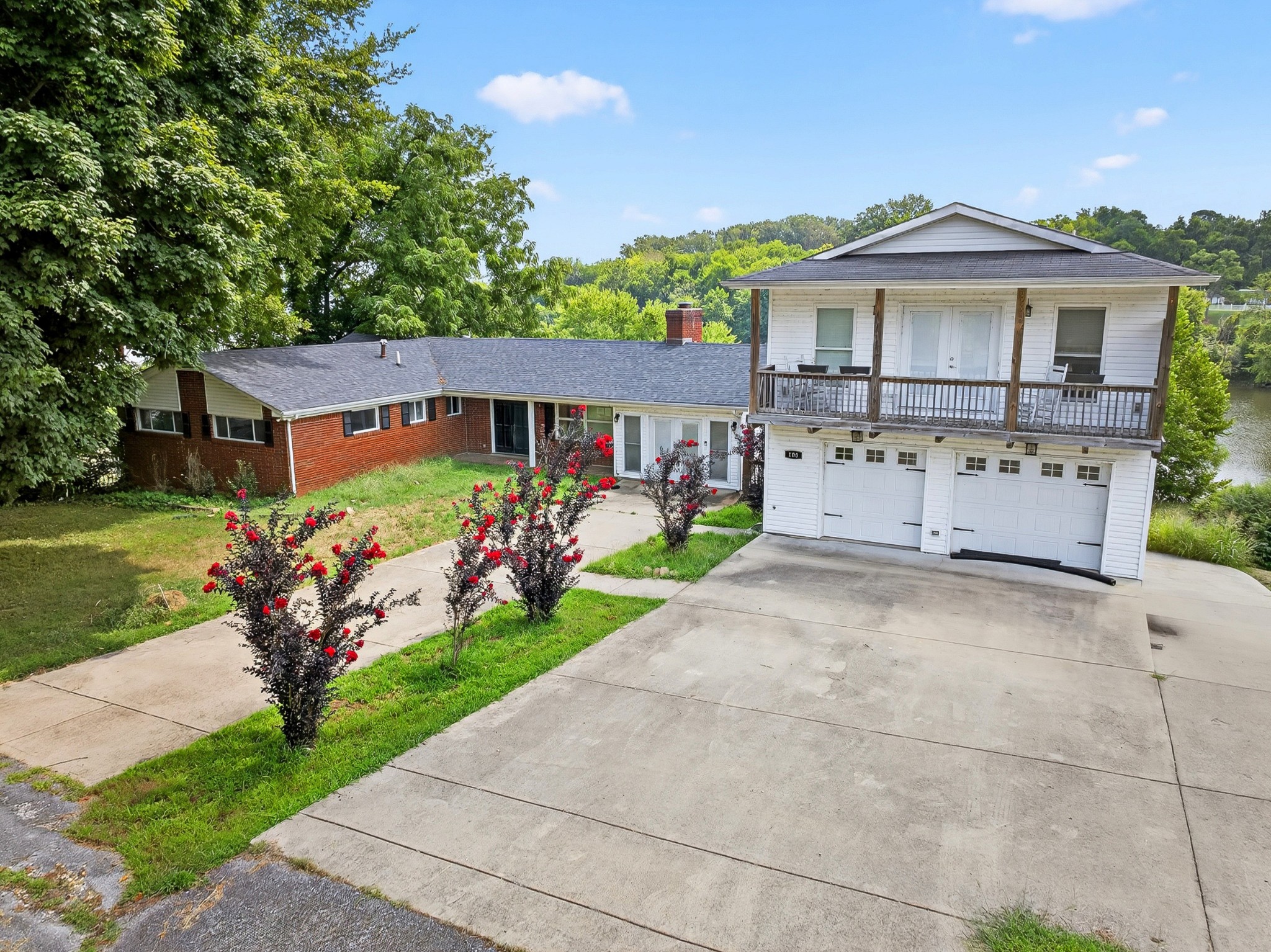 108 Petty St Property Photo 1