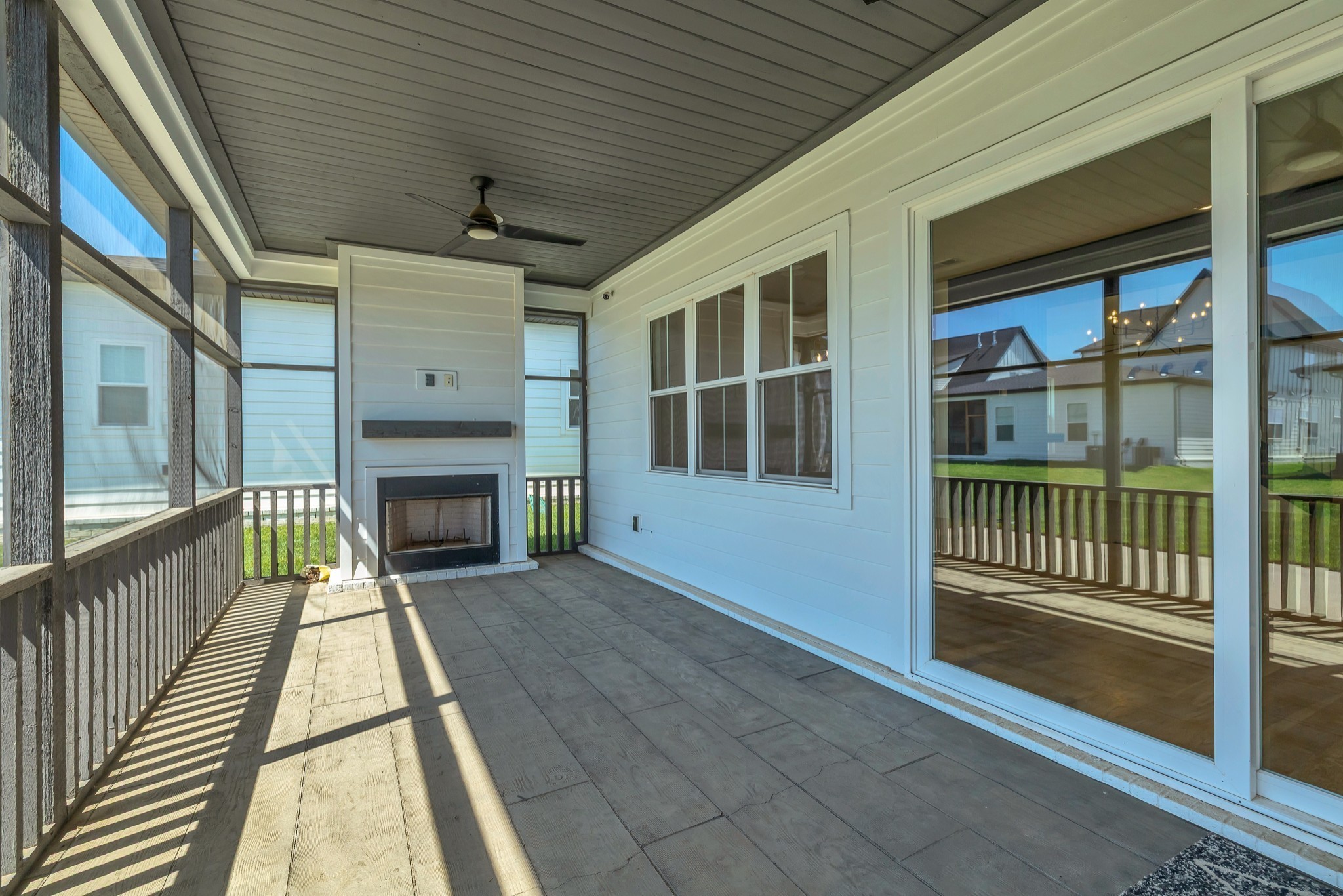 5735 Willoughby Way Property Photo 38