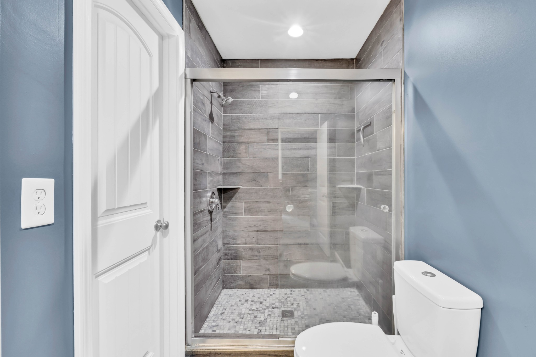 203 Dale Ter Property Photo 24