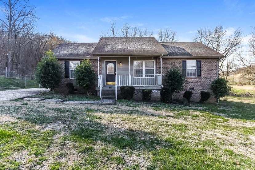 120 Trace Dr Property Photo 1