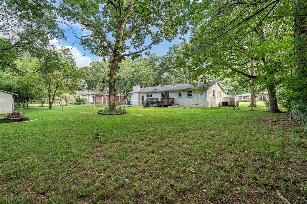 1005 Keylon St Property Photo 29