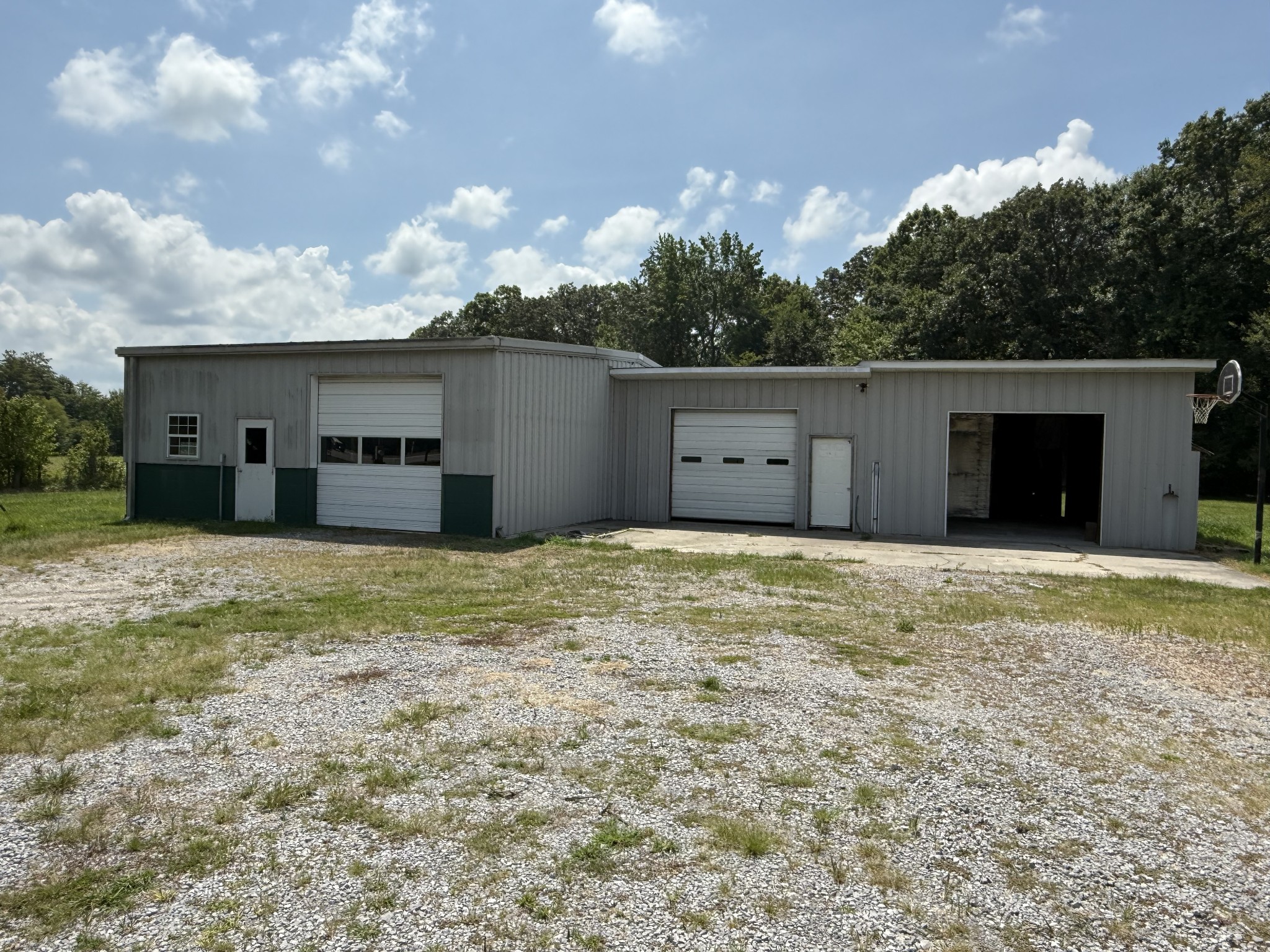 4282 Mcminnville Hwy Property Photo 3